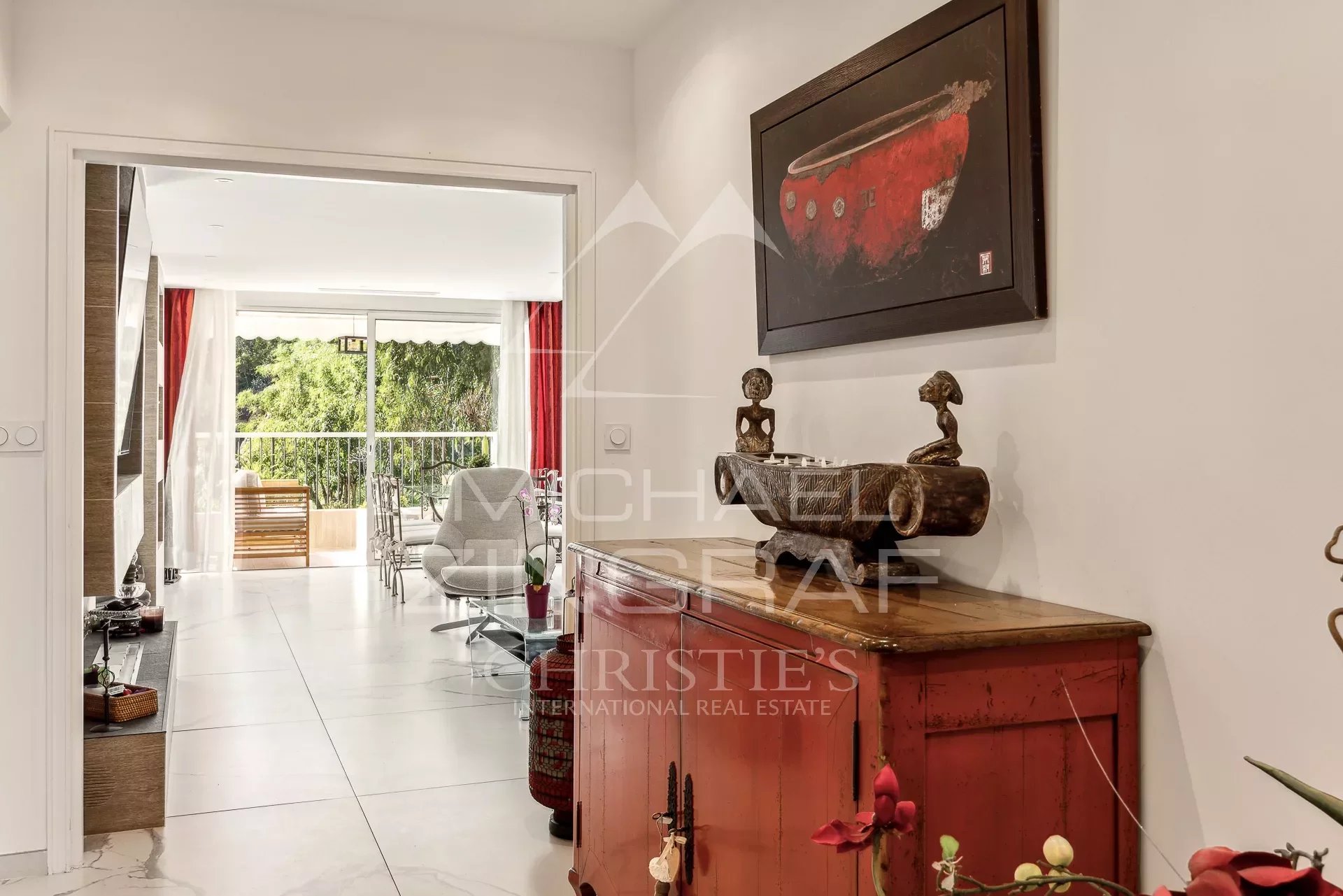 Superb 4-room apartment in a prestigious residence