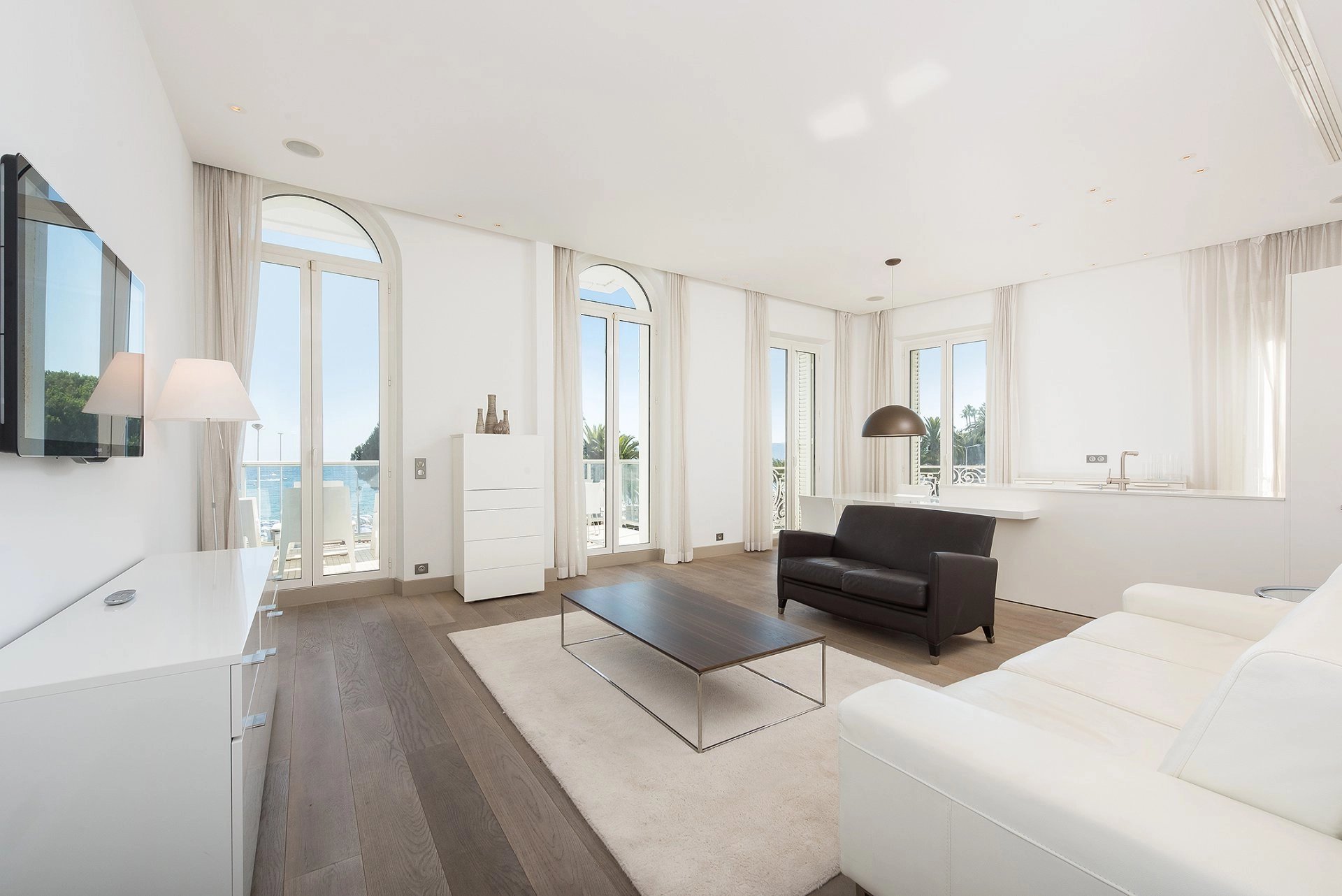 Cannes - Croisette - Somptueux appartement