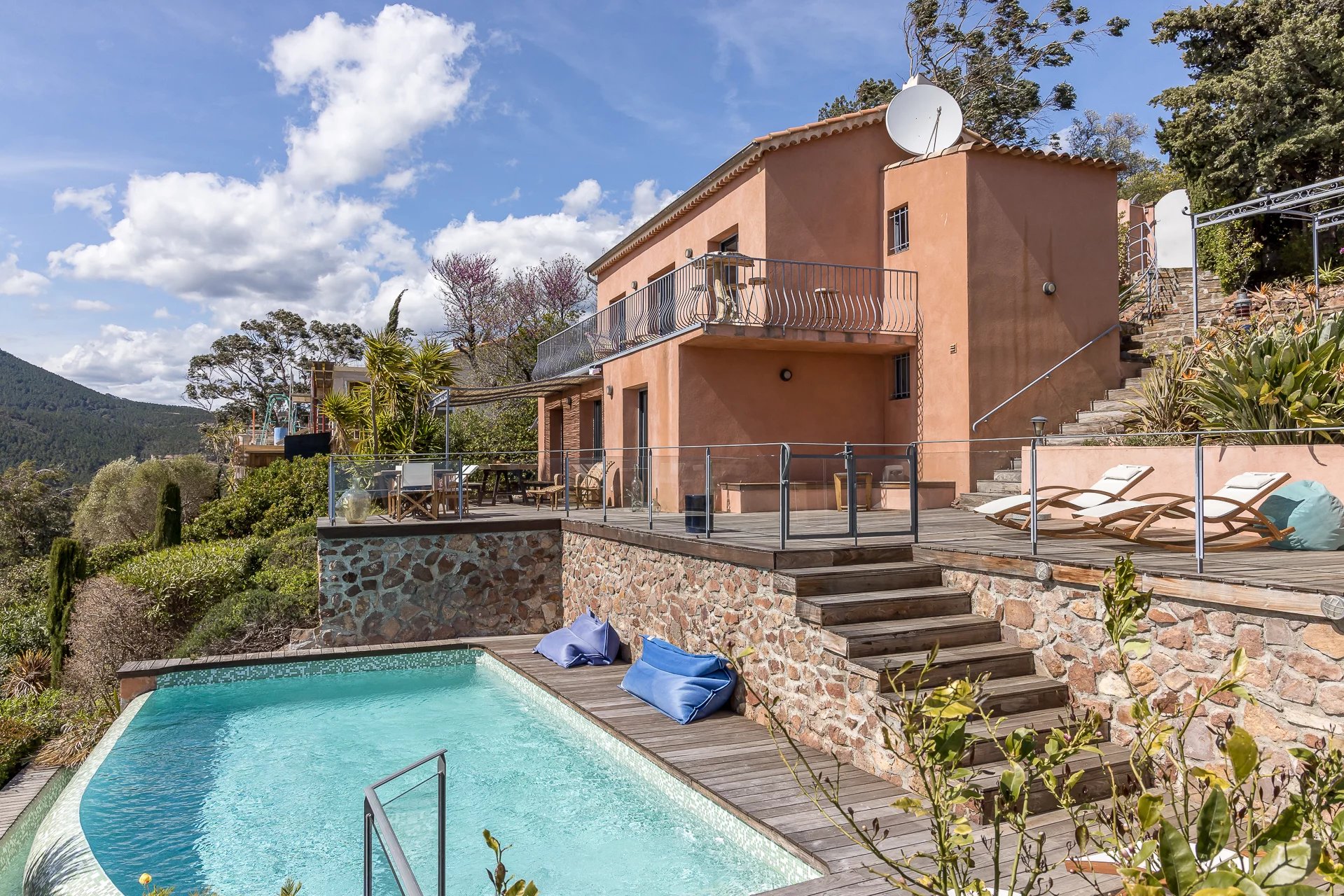 Nahe Cannes - Villa mit Meerblick