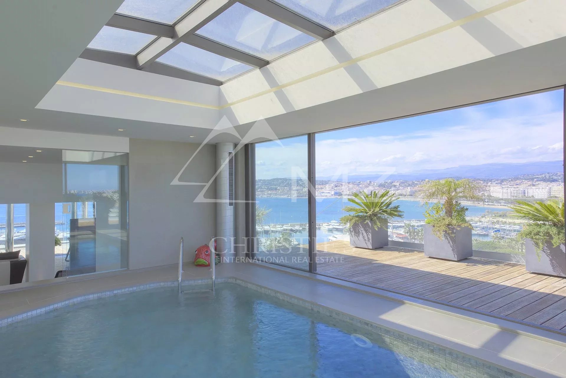 Cannes - Croisette - Unique Penthouse