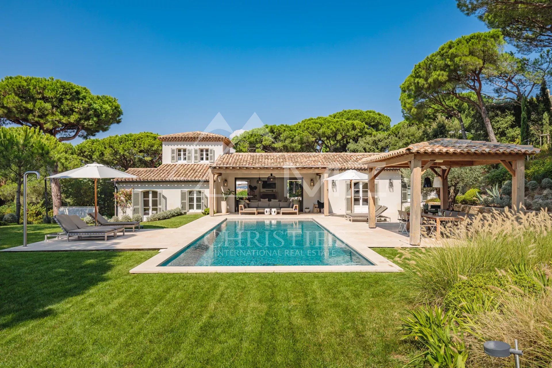 Saint Tropez , Les Parcs - Superbe villa contemporaine