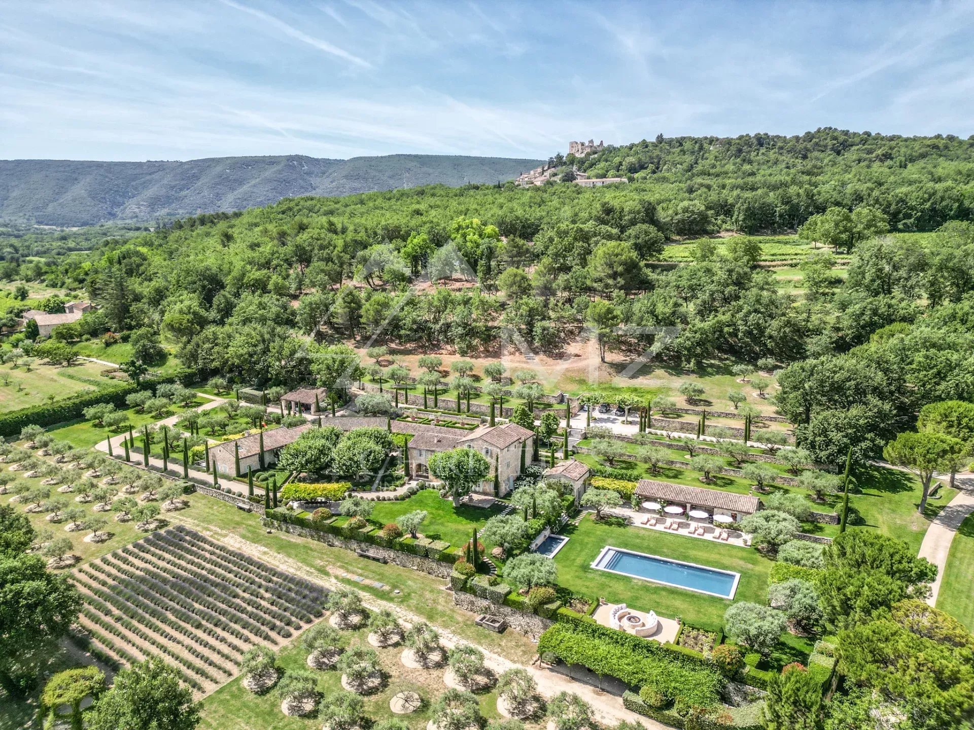 Propriété d'exception au coeur du Luberon