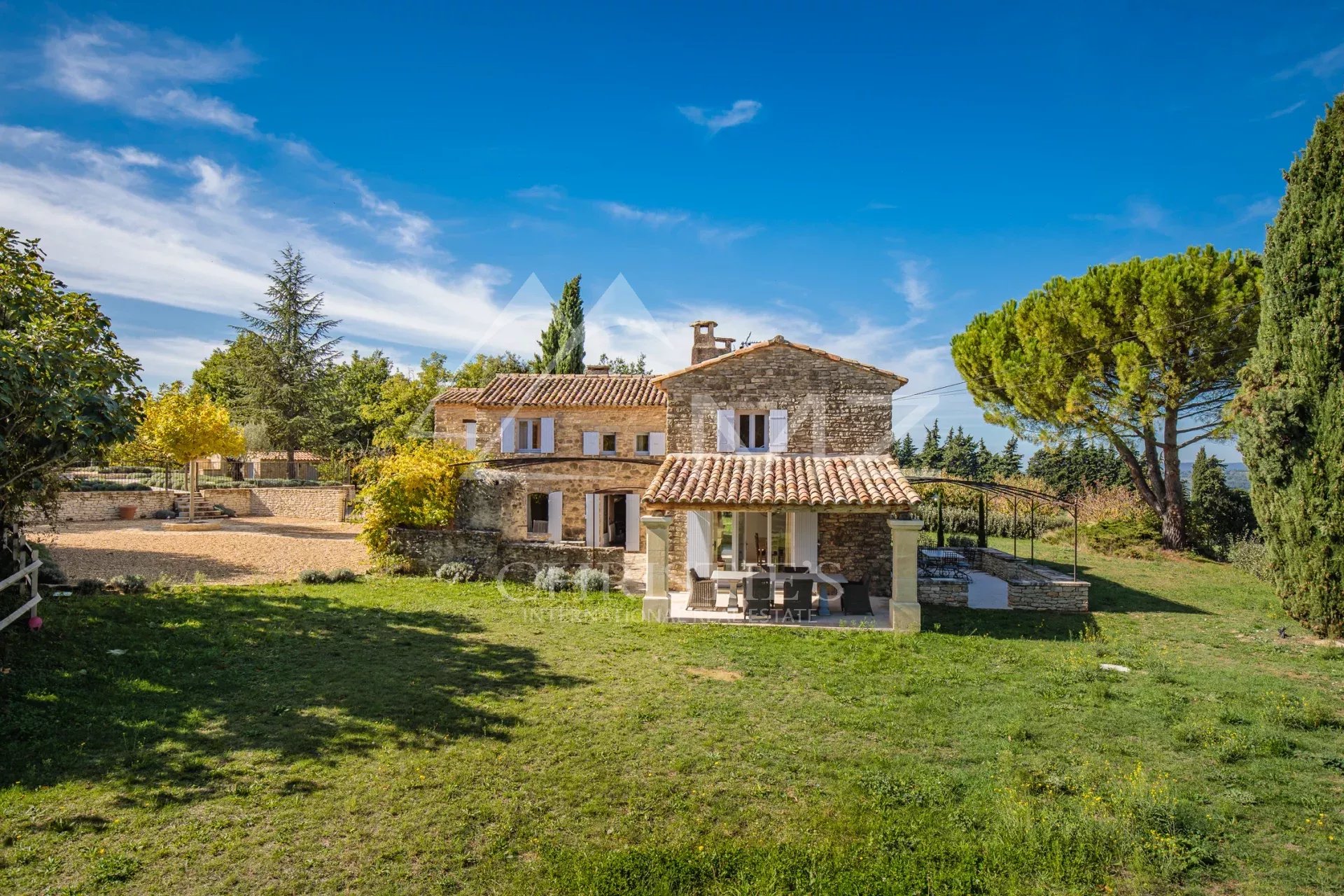 Bonnieux - Beautiful Mas in the countryside