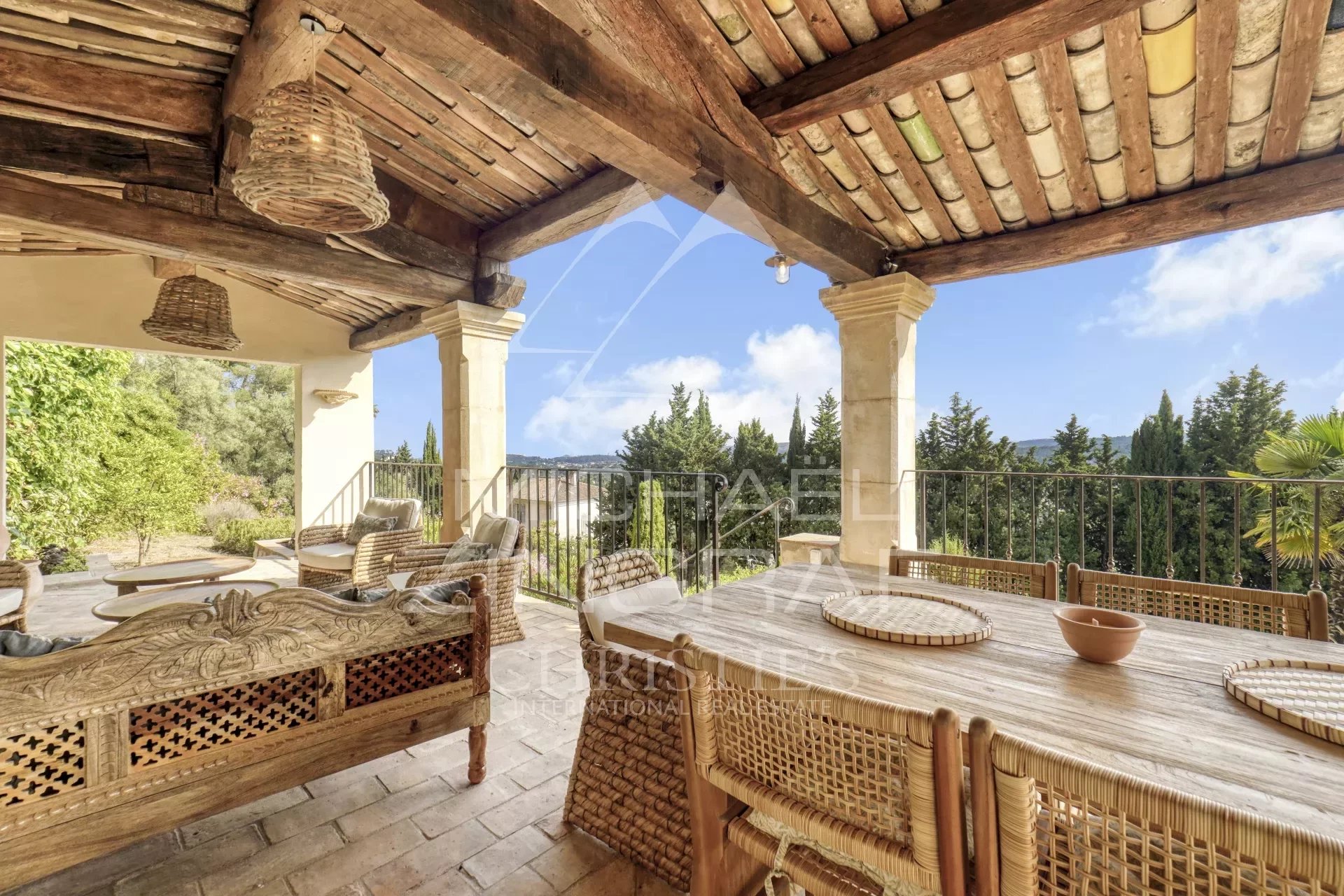 Saint-Paul-de-Vence - Villa provençale avec vue collines et mer - 5 chambres