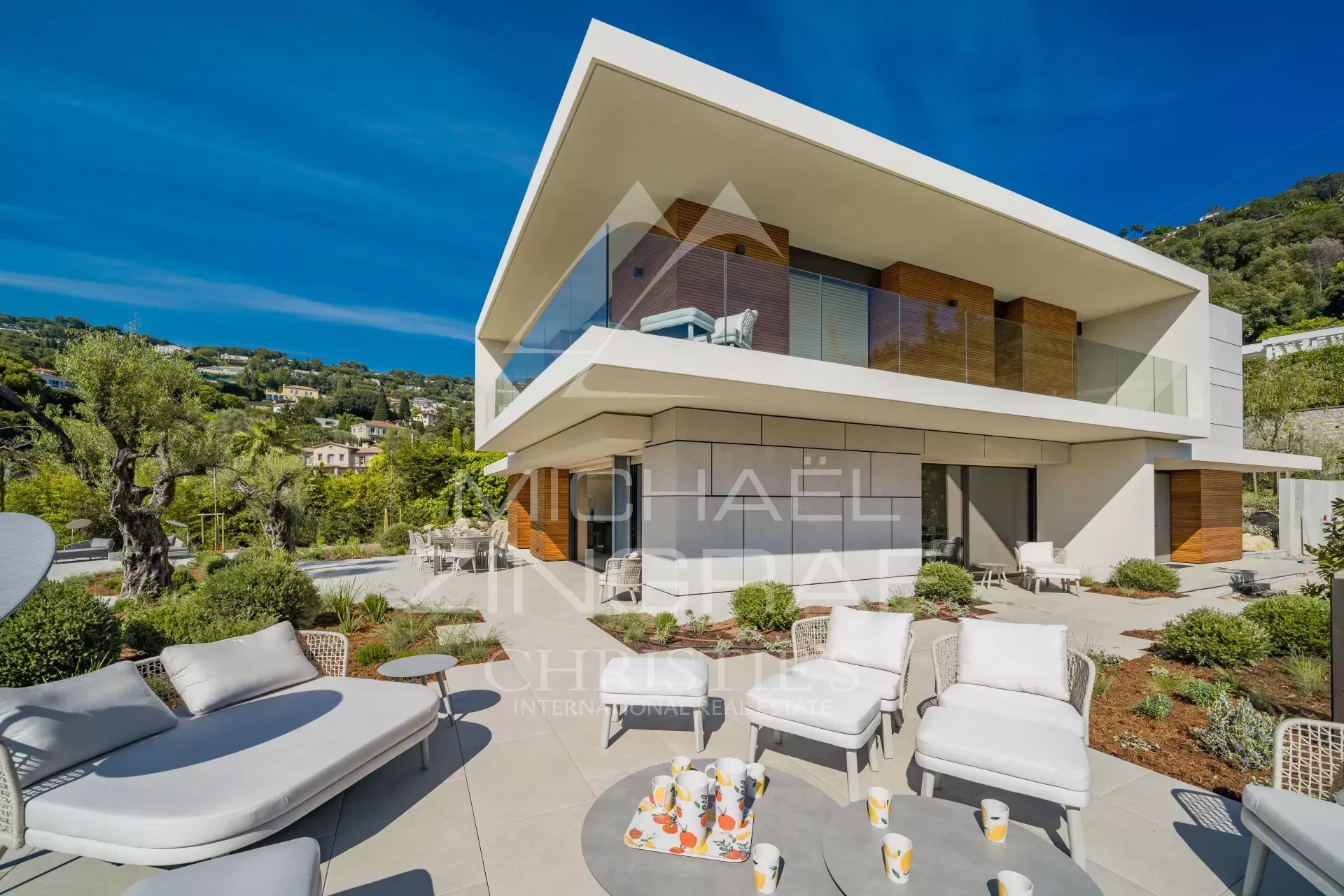 Cannes - Superb contemporary 7 bedrooms