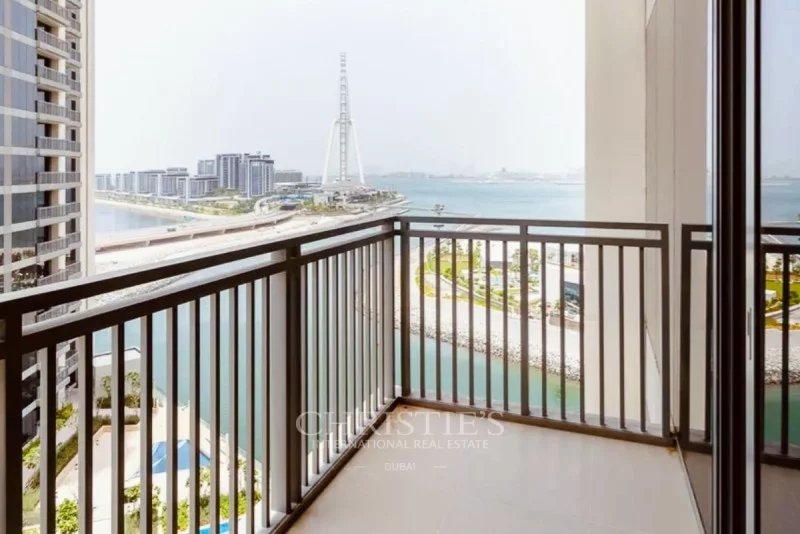 Resale |Stunning views of the Sea & Marina Skyline