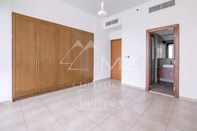 Spacious 3bed + m with Sea View |Type B | Rented