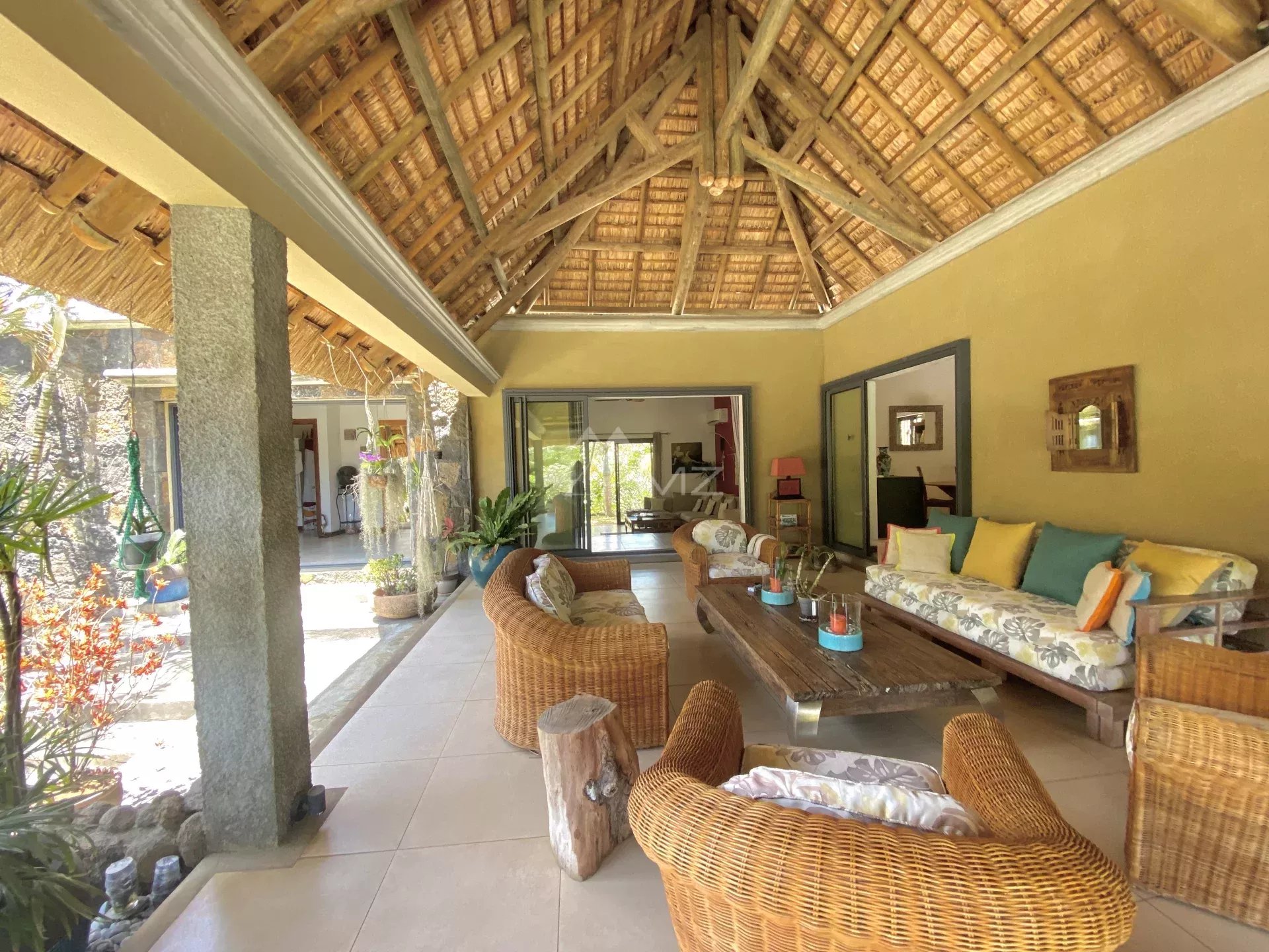 Sumptuous Balinese villa - Mont Mascal