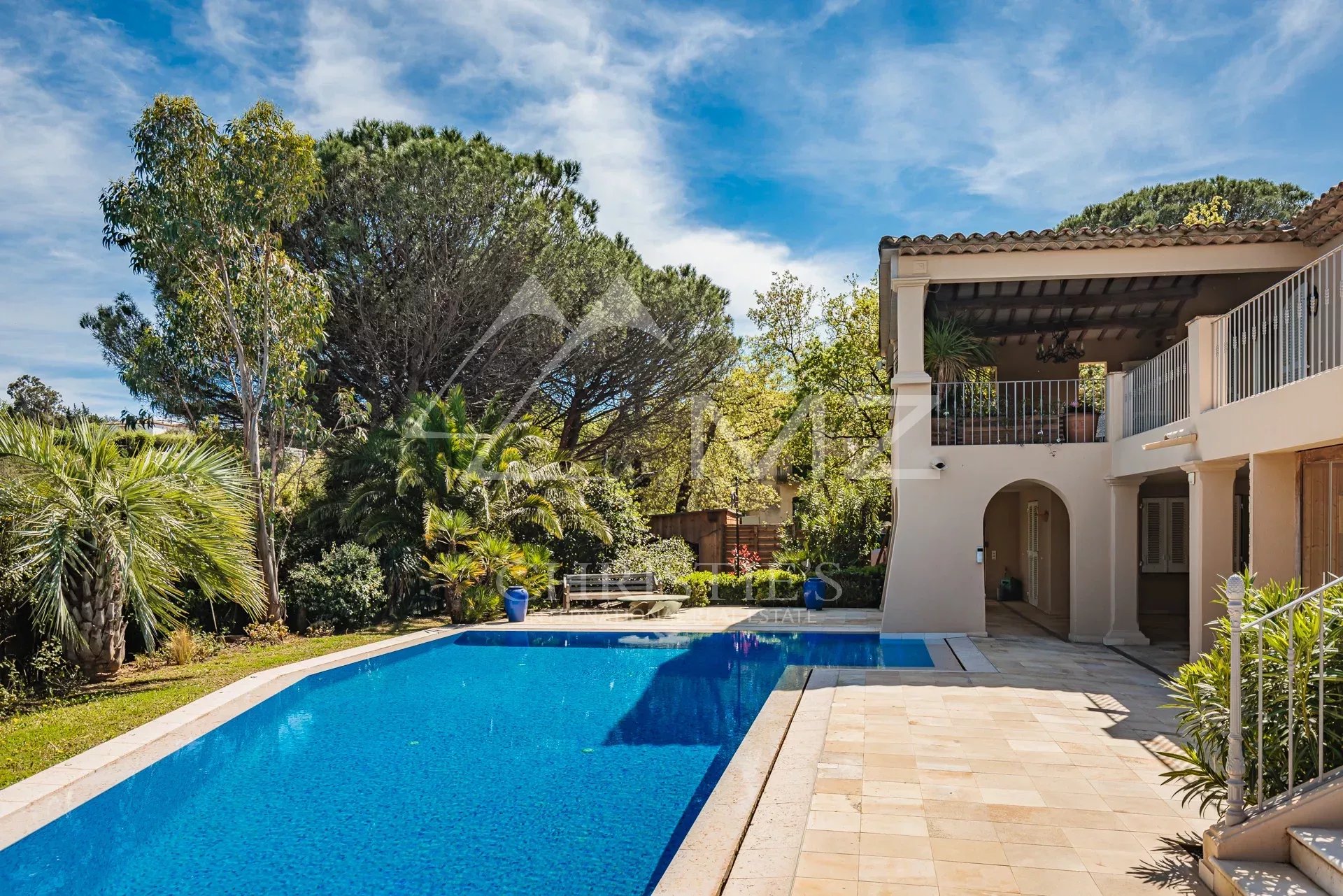 Exclusivité - Villa au centre de Saint-Tropez