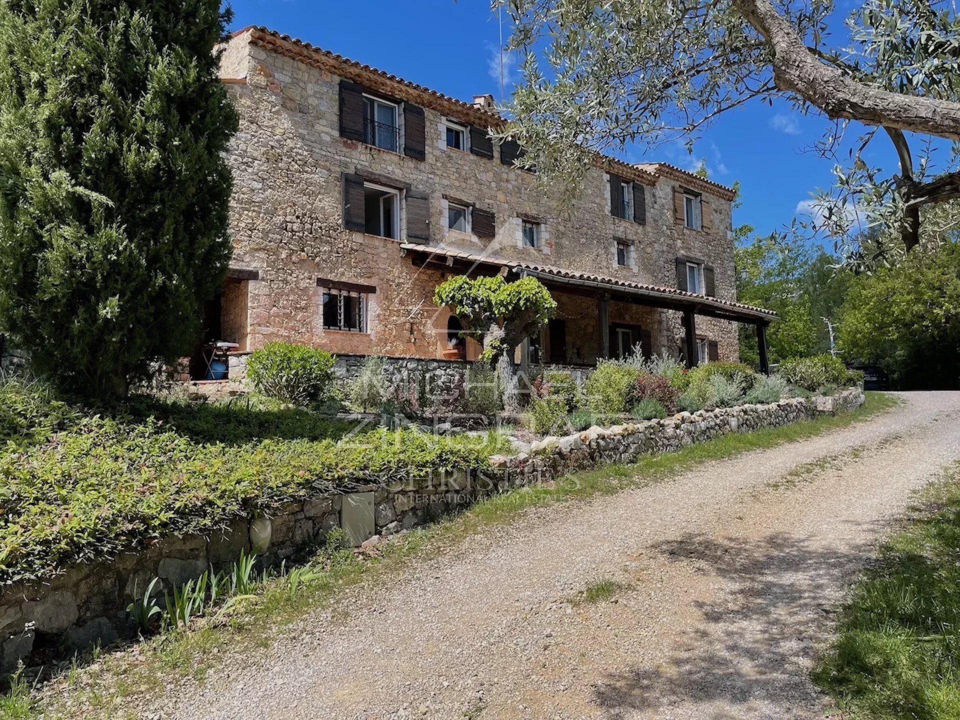 Charmante bastide du 17ᵉ siècle dans l’un des plus beaux villages de France