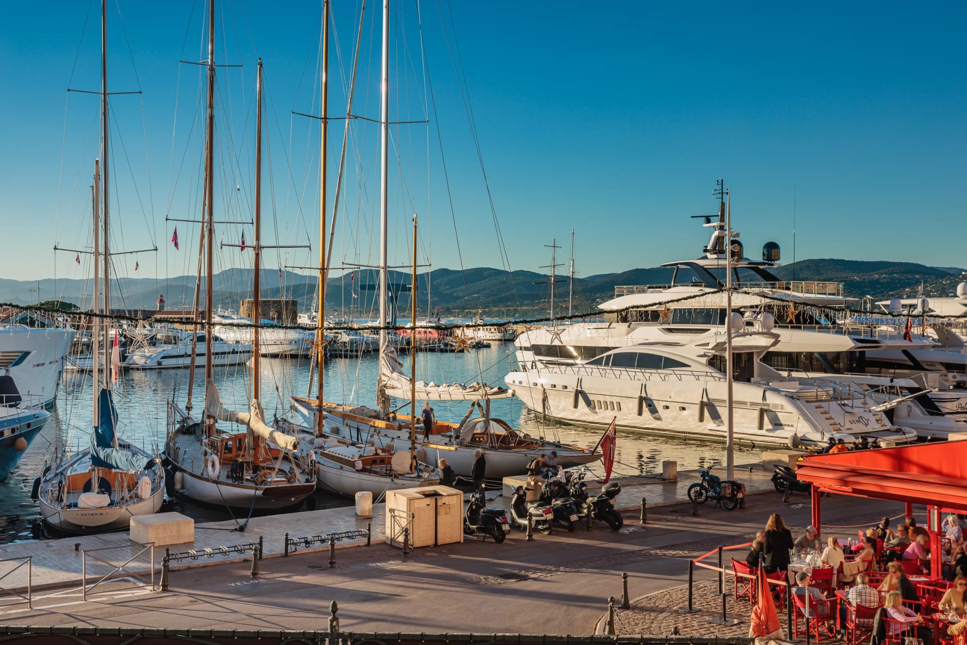 Appartement sur le port de Saint-Tropez