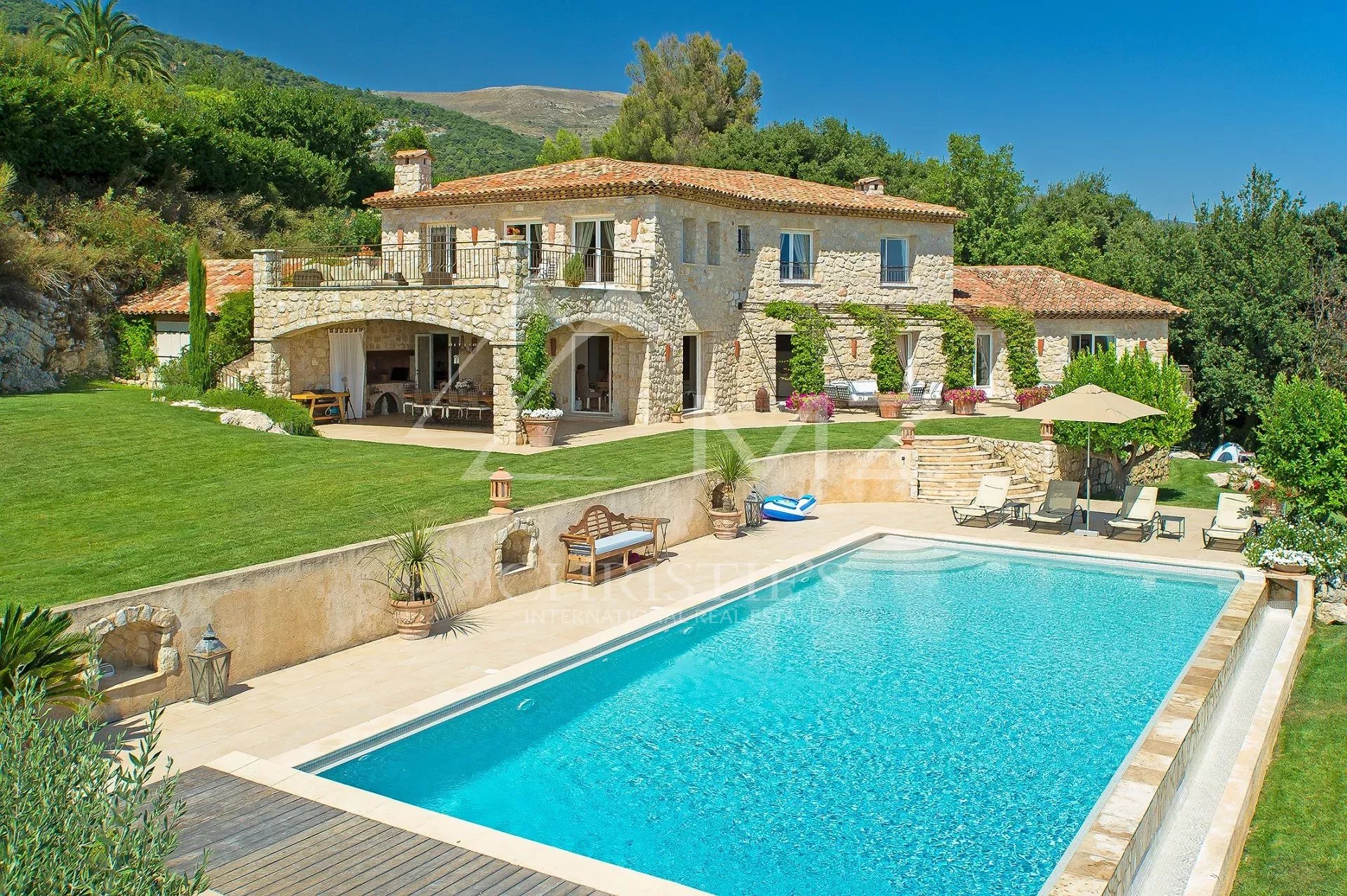 Proche Saint-Paul de Vence - Superbe mas avec vue panoramique mer