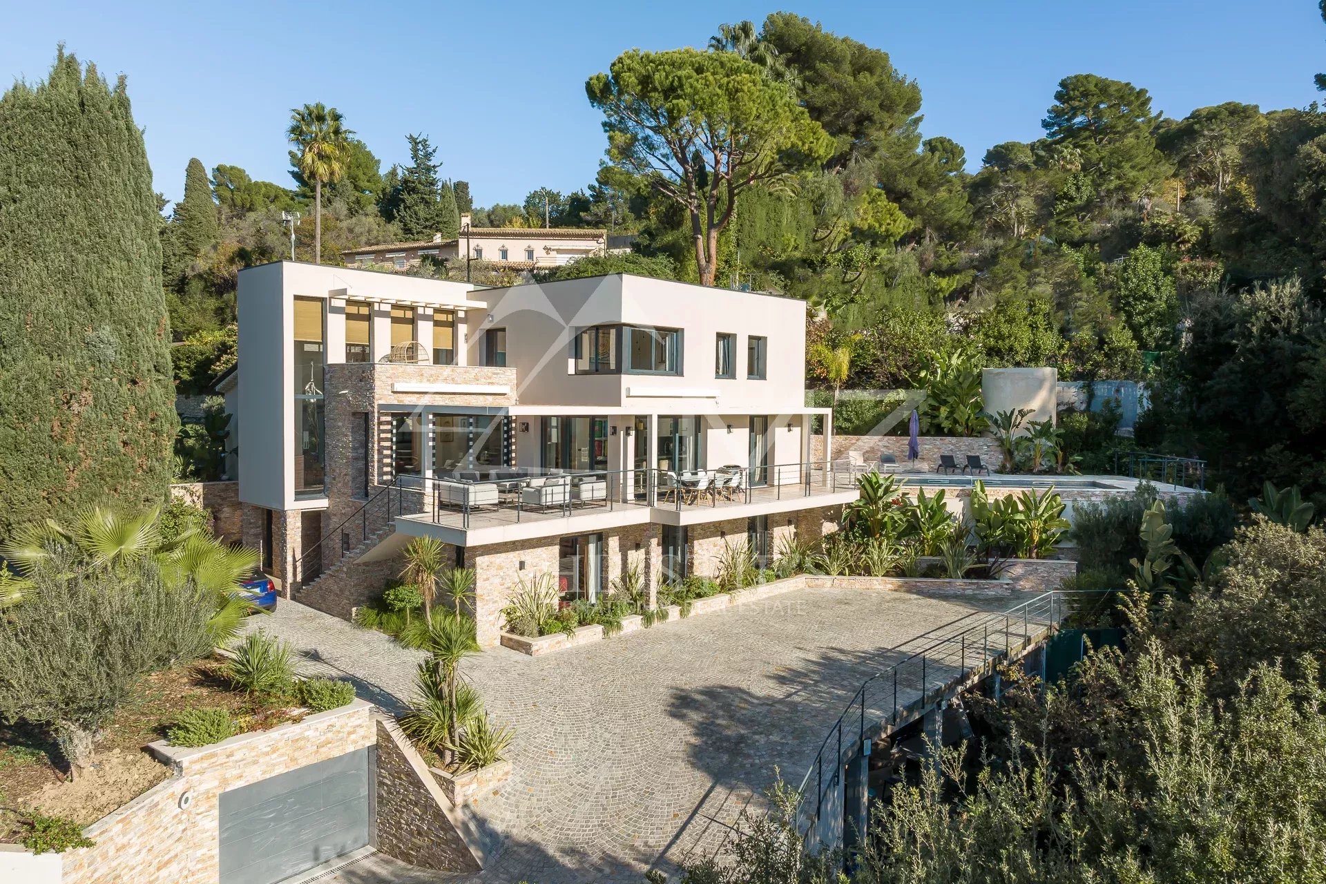 Heights of Cannes - Contemporary villa