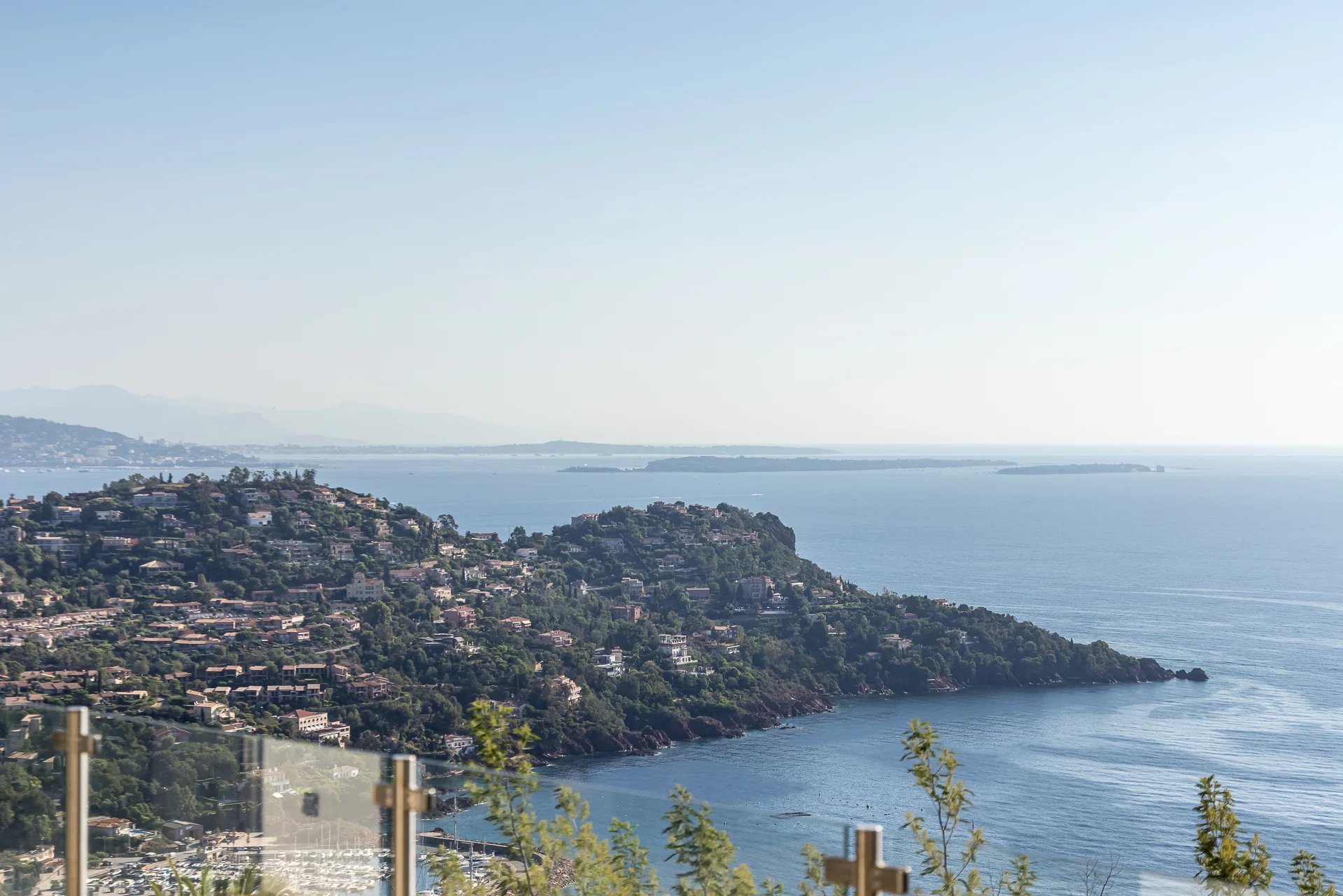 Proche Cannes - Le Trayas - Magnifique Vue Mer