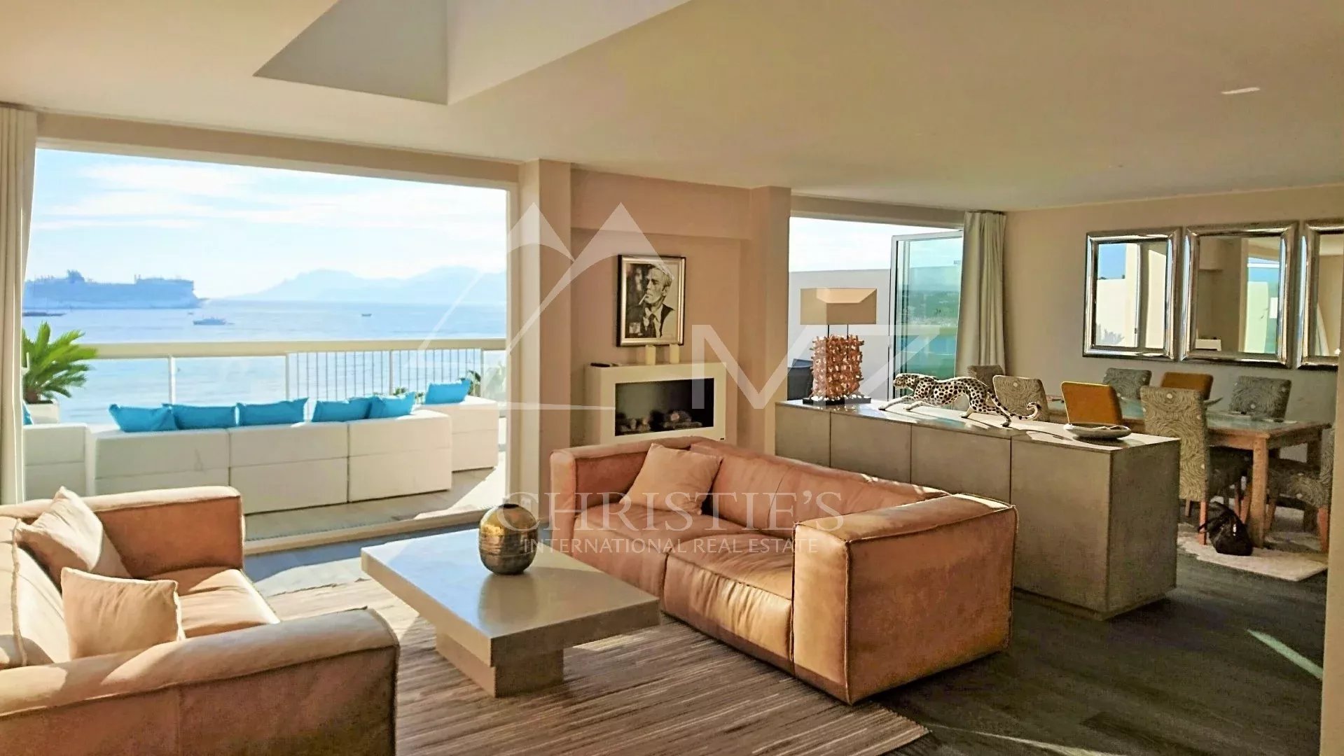 Cannes - Croisette - Magnifique penthouse