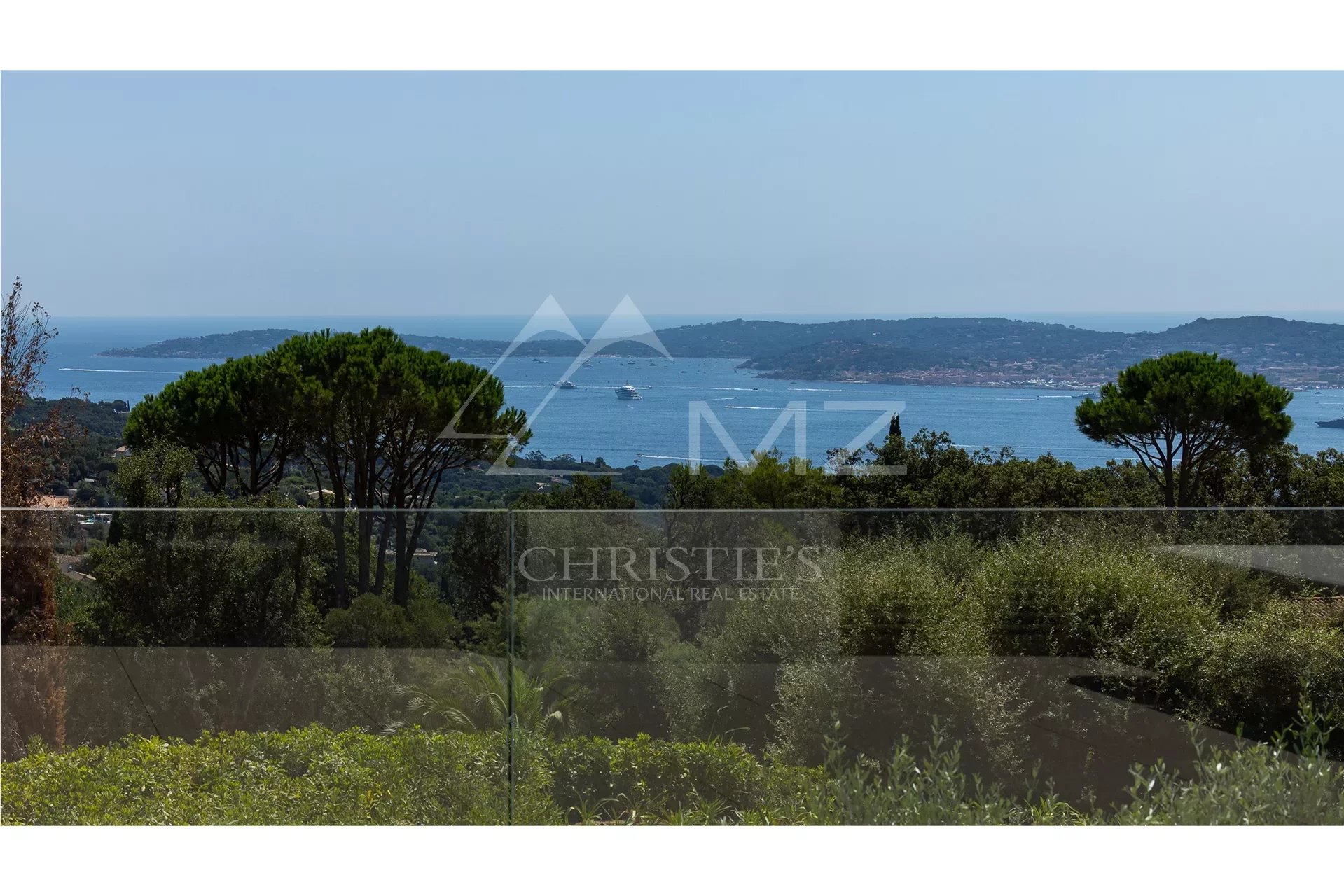 VILLA CONTEMPORAINE D'EXCEPTION - VUE MER PANORAMIQUE - GRIMAUD