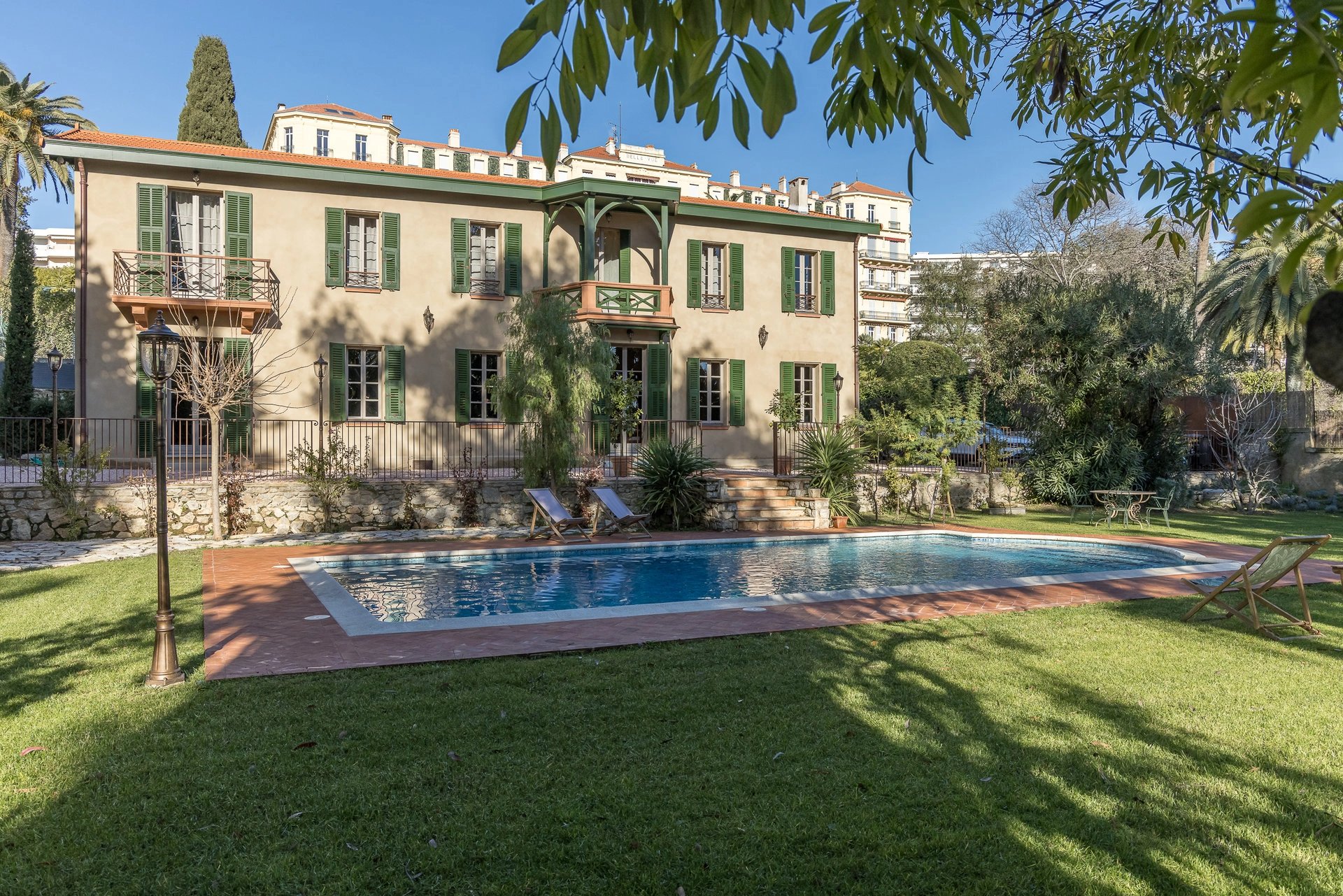 Cannes - Villa à pied de la mer