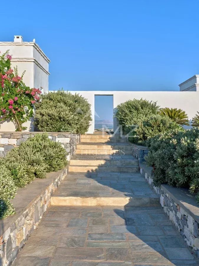 Magnifique villa bord de mer à Filizi avec vue panoramique