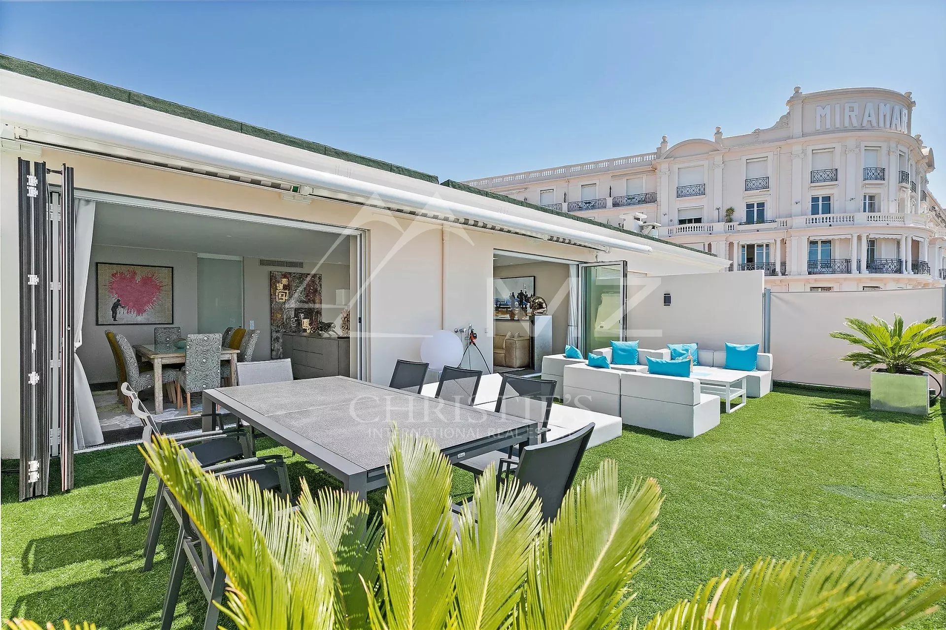 Cannes - Croisette - Magnifique penthouse