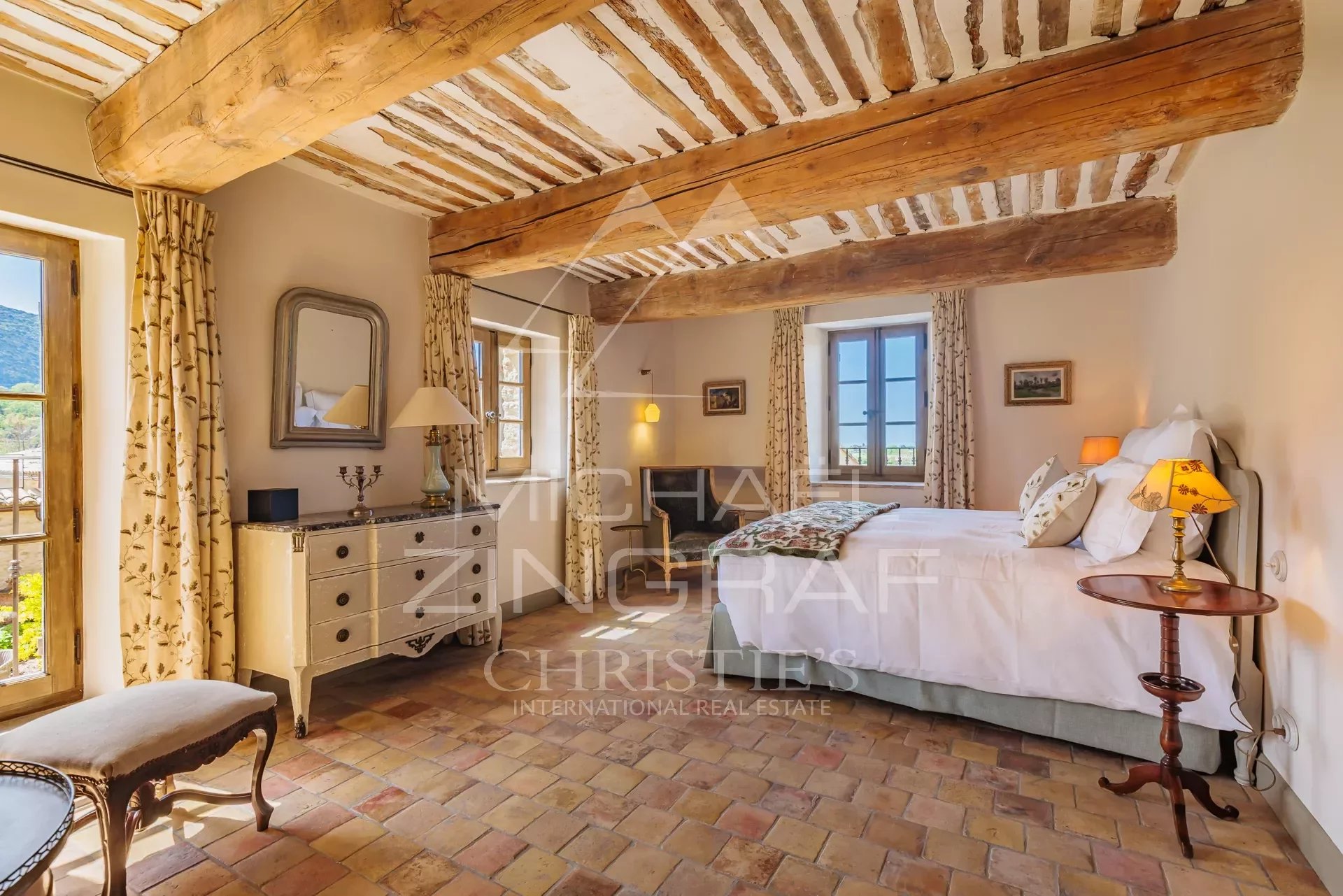 Exceptional property in the heart of the Luberon