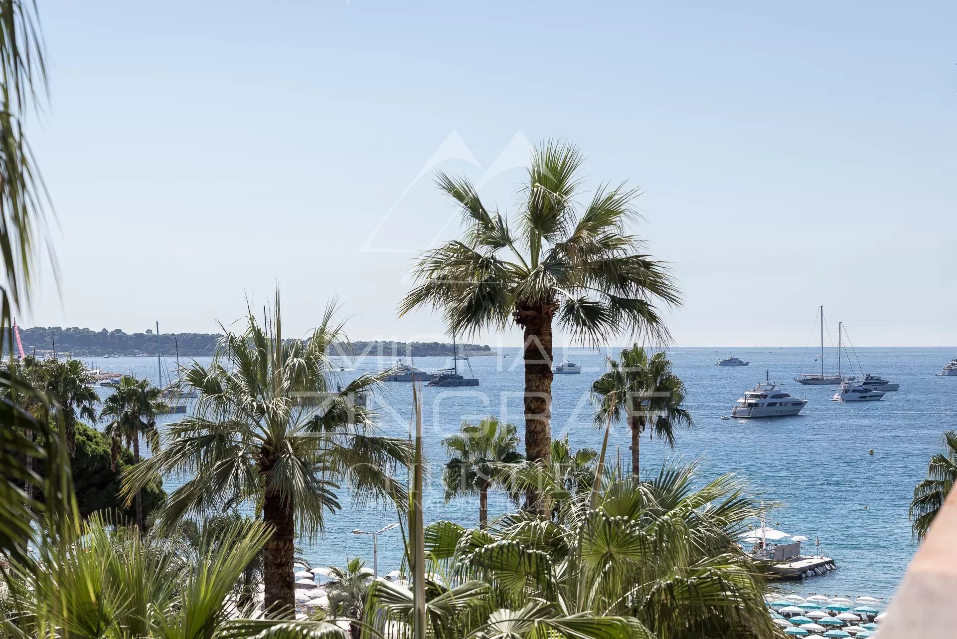 Cannes Croisette - Mondrian - 3 pièces avec vue Mer