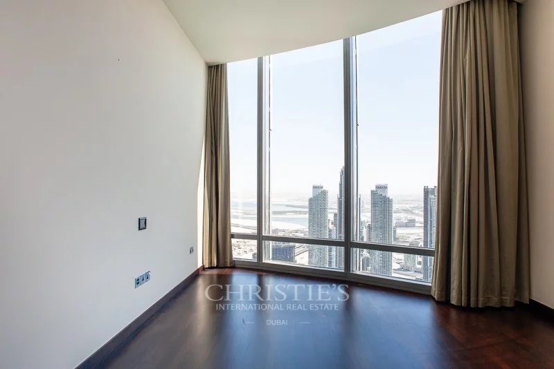 Stunning Full Fountain Views|High Floor|Tenanted