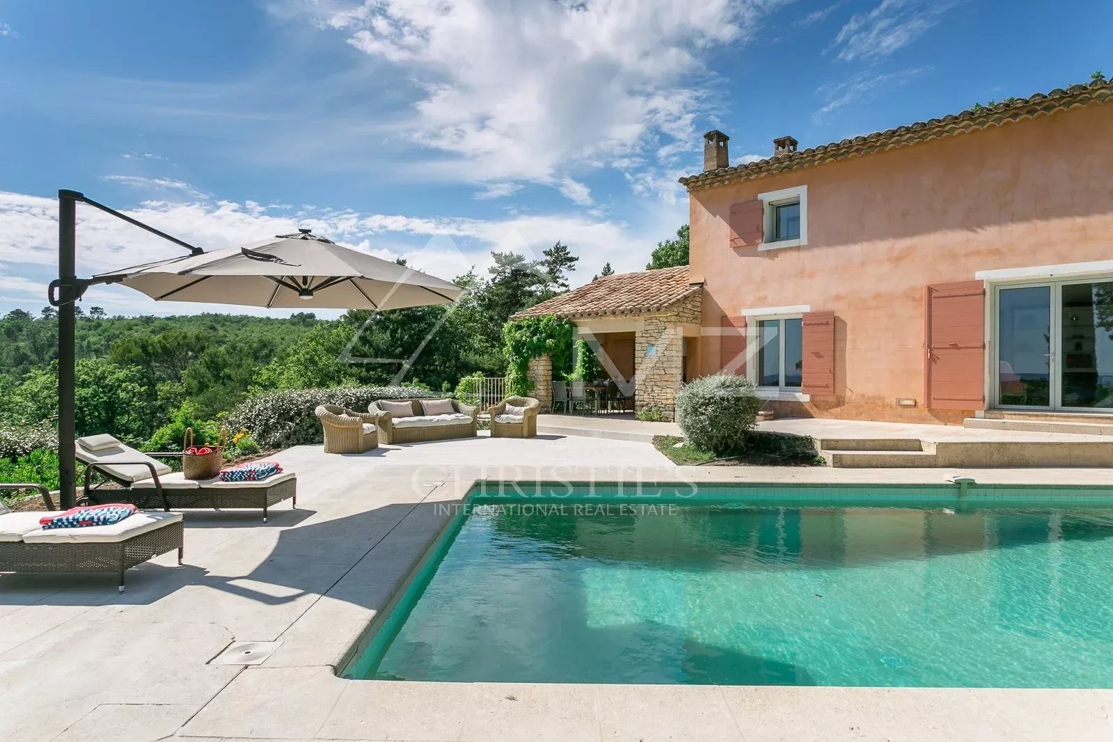 Proche Gordes - Belle maison de vacances avec vue et grande piscine