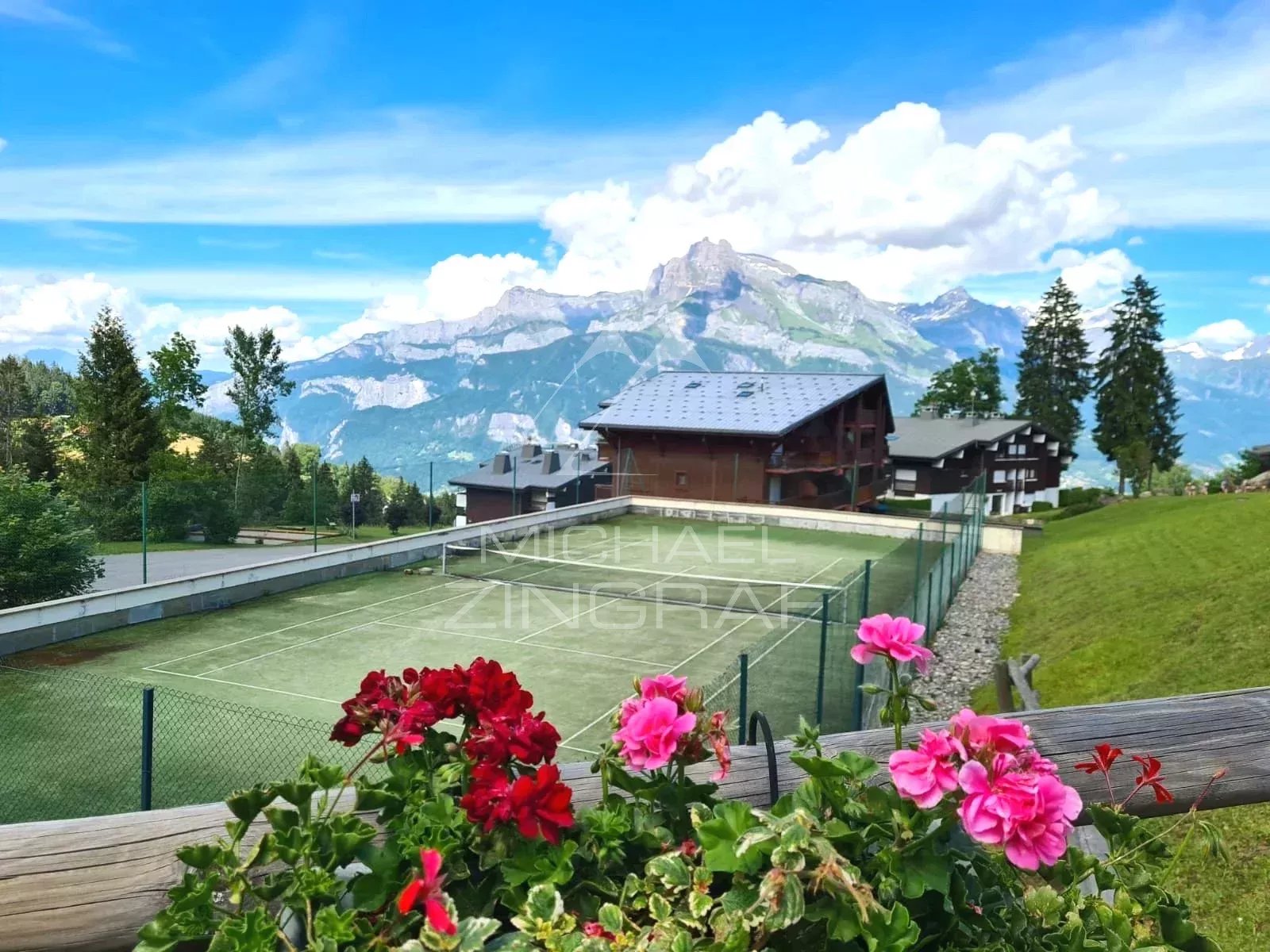 Deux pièces coin montage rénové proche pistes de Combloux