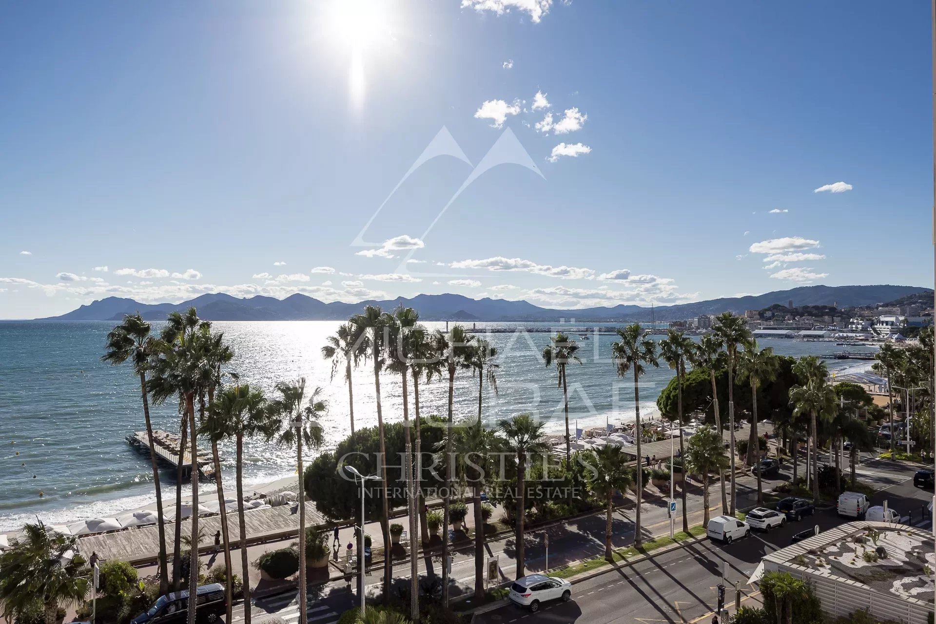 Cannes - Croisette - 3-Zimmer-Wohnung mit Panorama-Meerblick