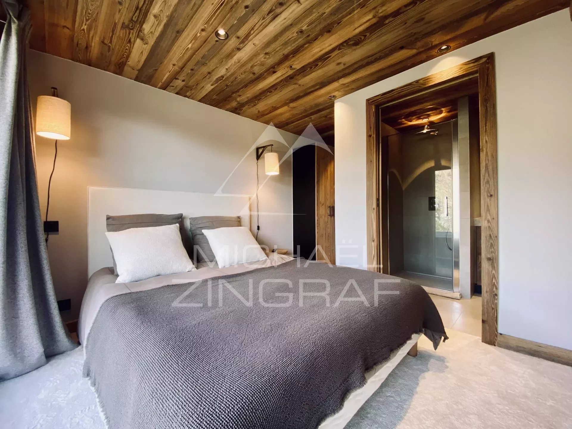 5 bedroom chalet - Close to the center of Megève