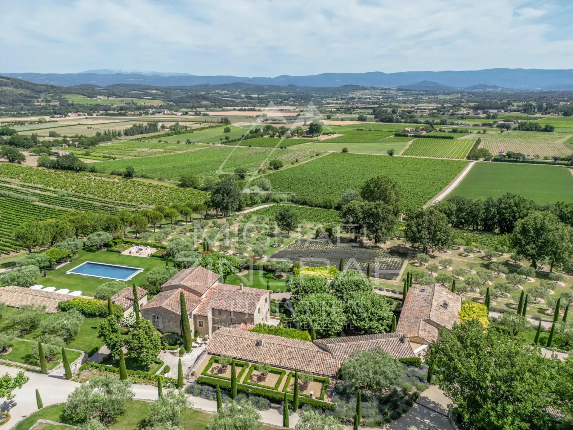 Propriété d'exception au coeur du Luberon