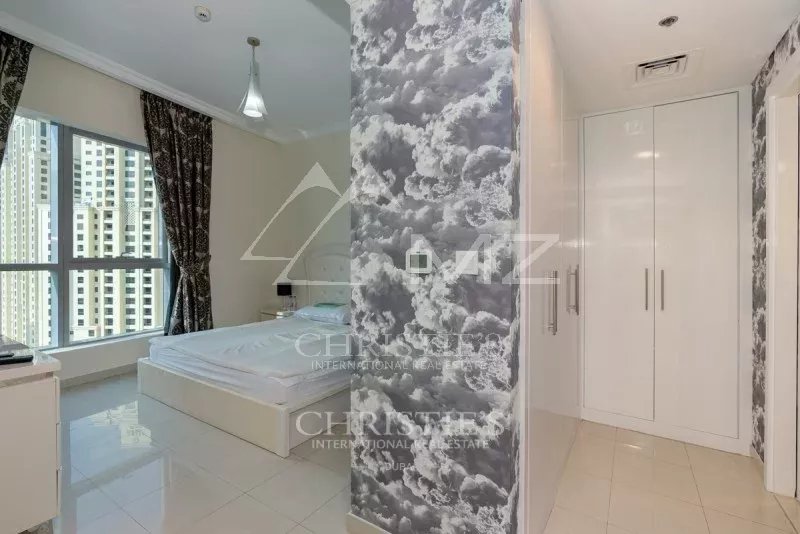 Tastefully Furnished 3BR | Marina view | Tenanted