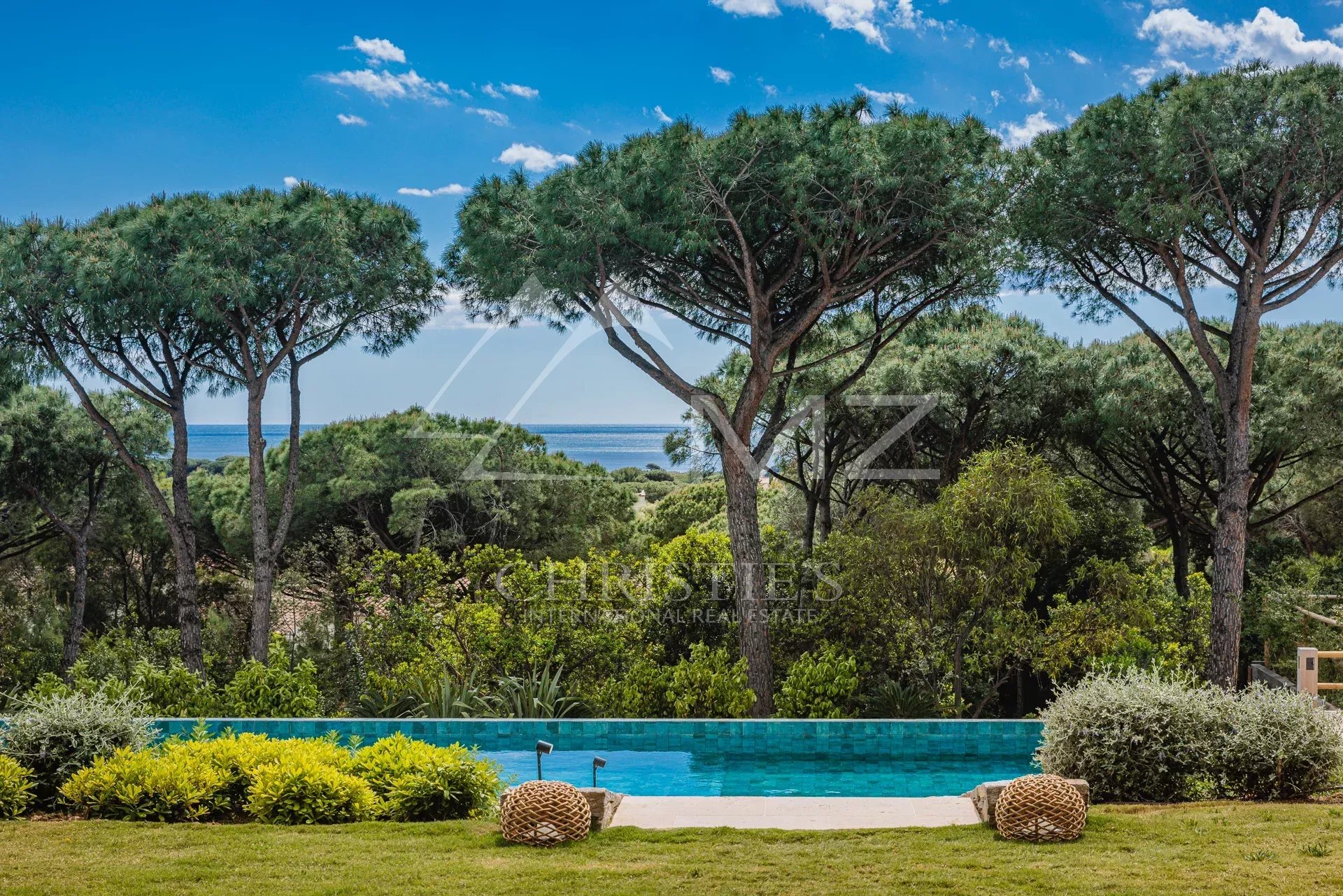 Somptueuse villa contemporaine - Les Parcs de Saint-Tropez