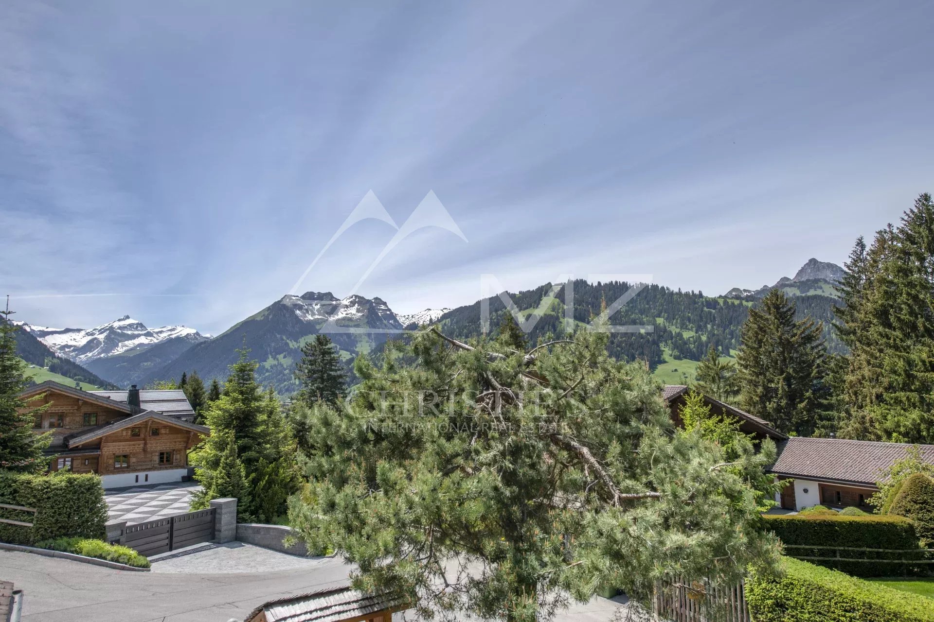 Traditionelles Chalet zur Vermietung in Oberbort mit herrlicher Aussicht