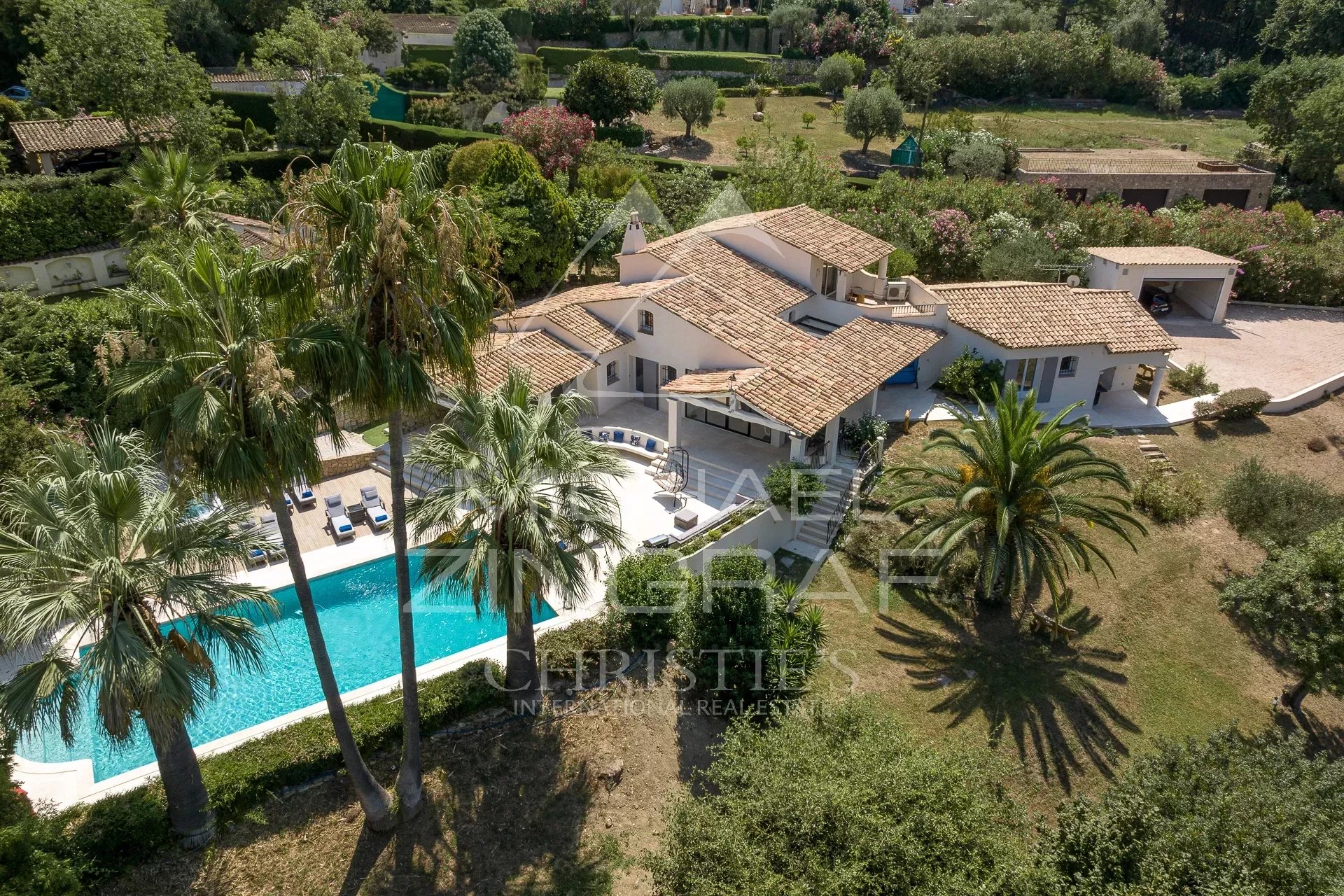 Mougins - Renovierte Villa mit Blick auf das alte Dorf von Mougins - 4 Schlafzimmer