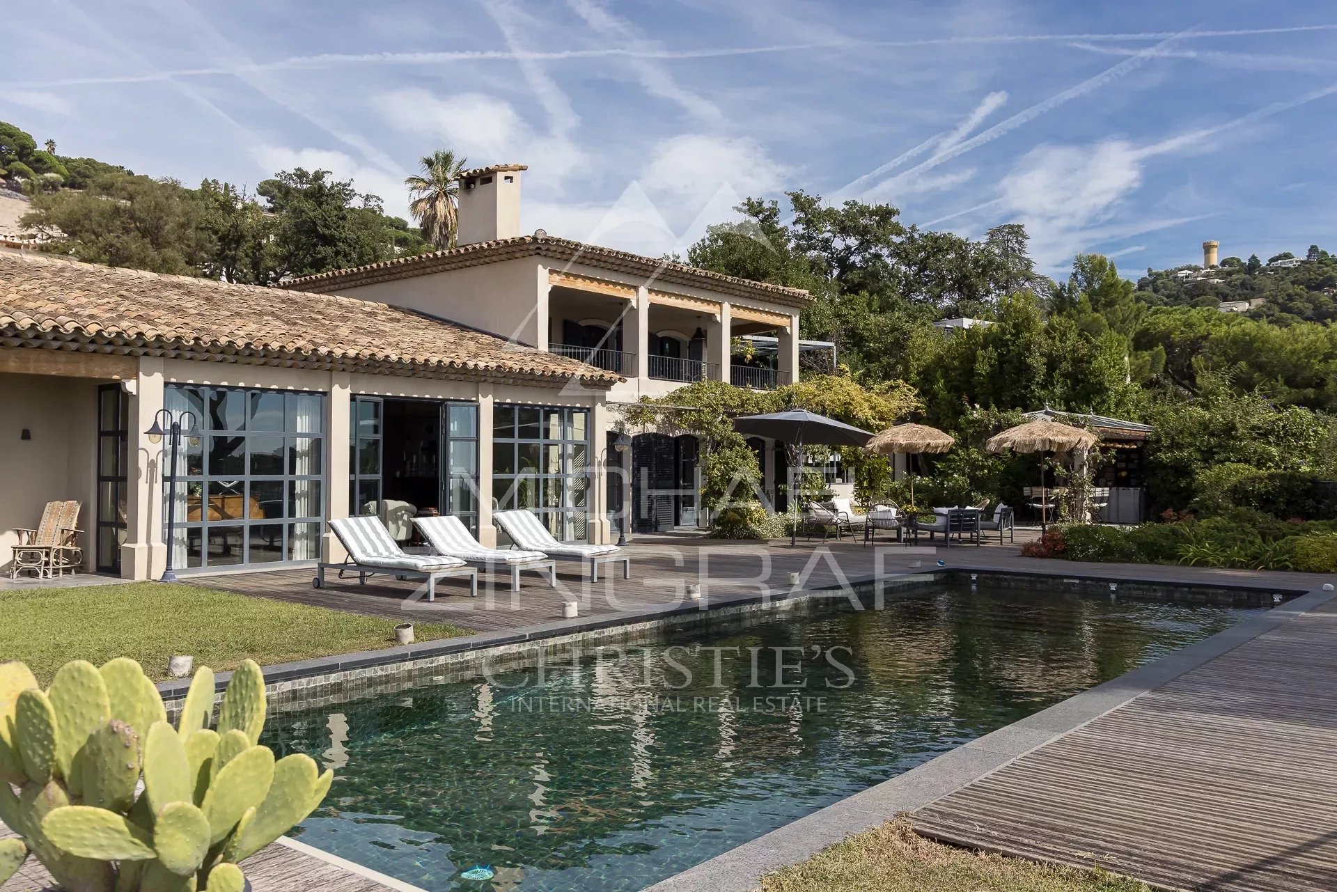 Cannes Kalifornien - GEschlossenes Landgut - Panoramablick auf das Meer