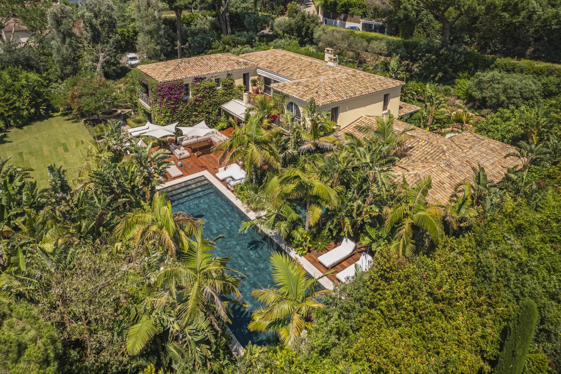 Saint-Tropez - Les parcs - Magnifique propriété avec vue sur la mer