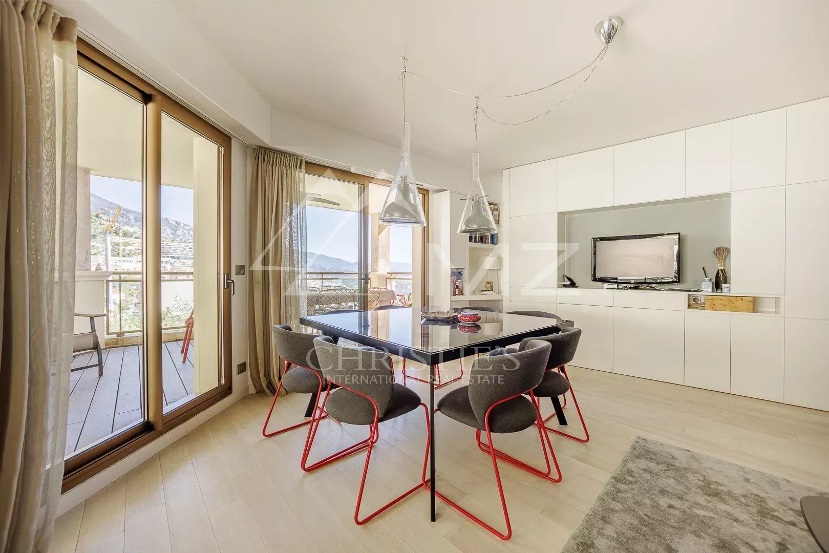 Magnifique appartement - vue mer panoramique - proche Monaco