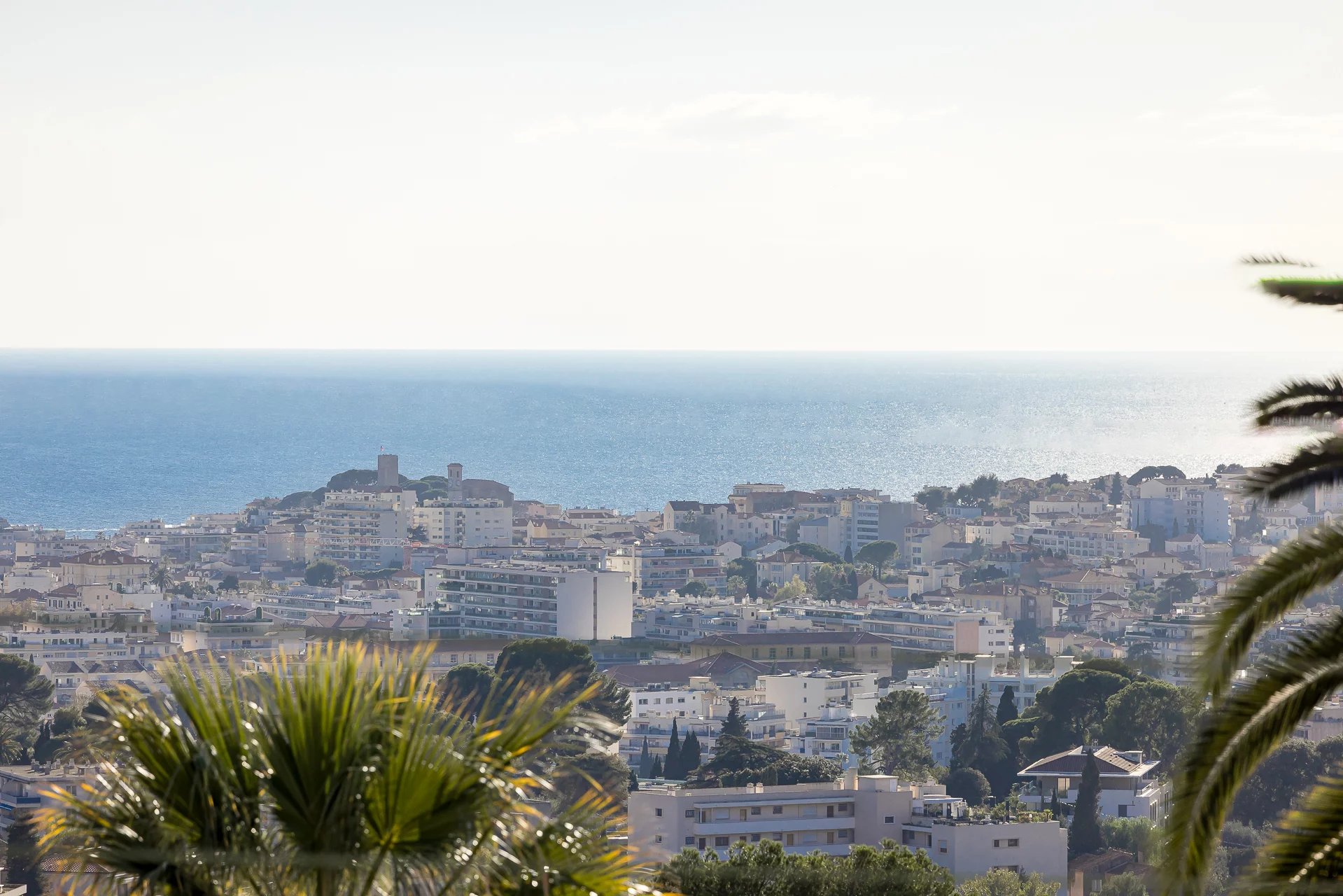 Rare - Le Cannet résidentiel - vue mer panoramique.