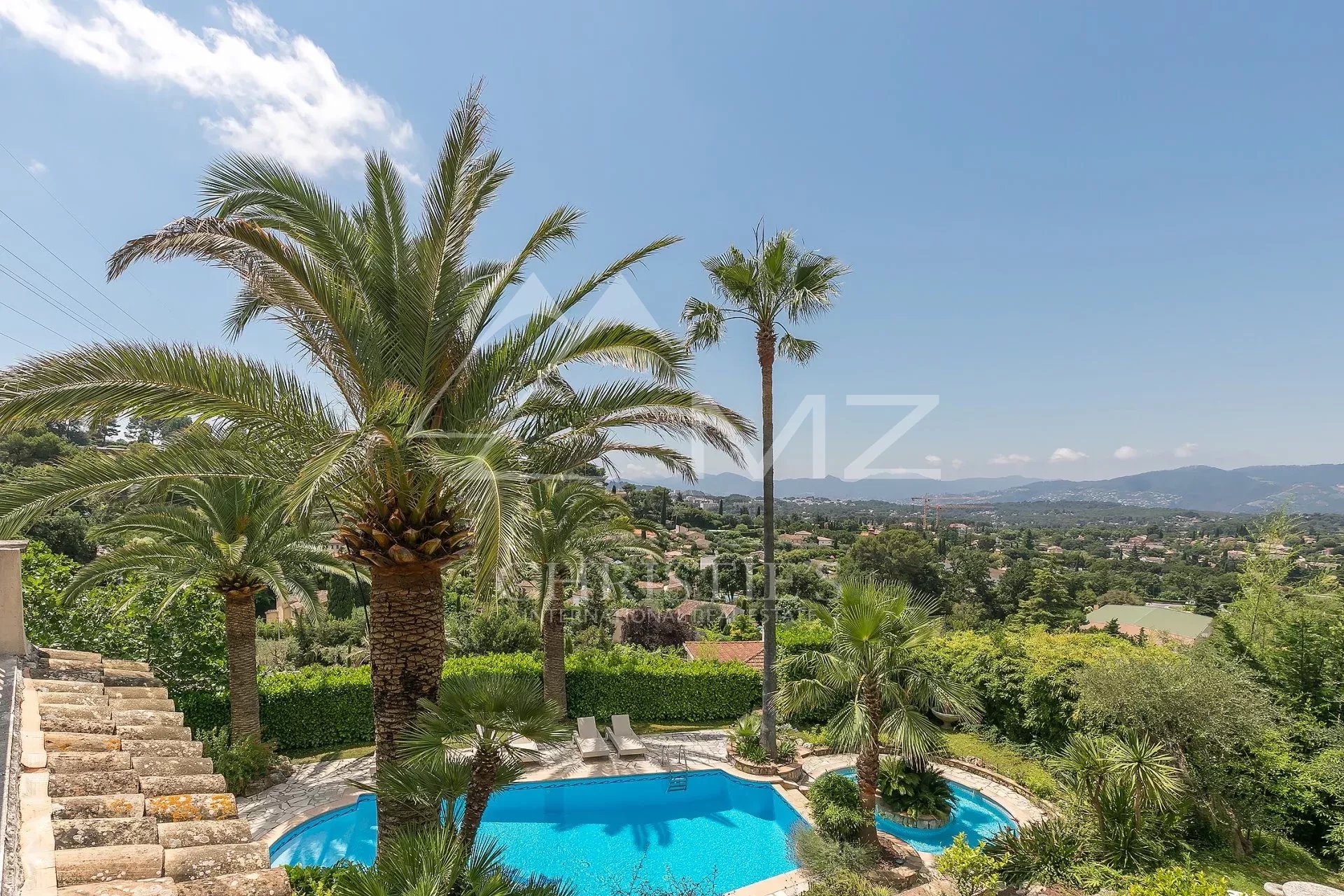 Mougins - Provençale avec vue dégagée