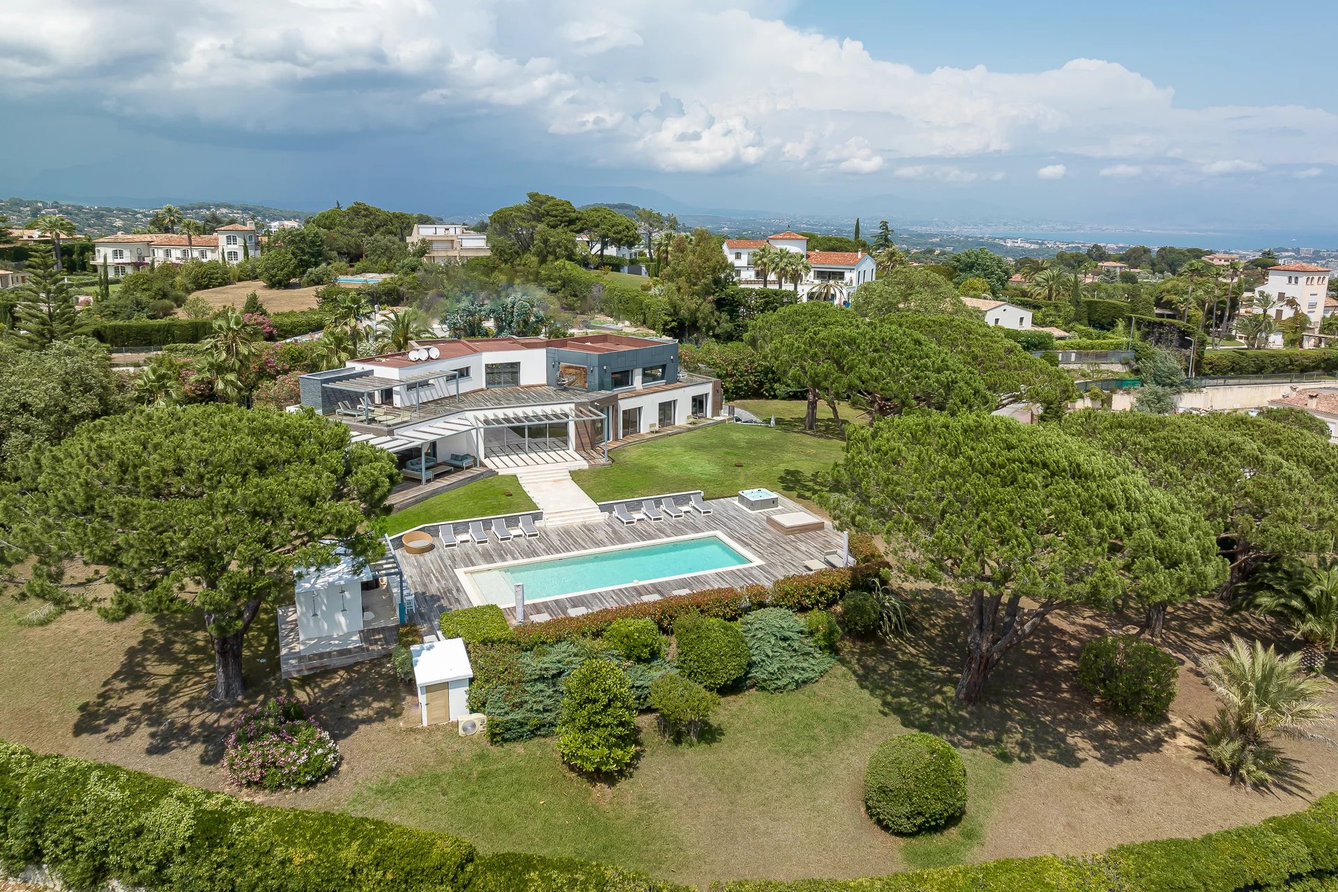 Super Cannes - Vue mer panoramique