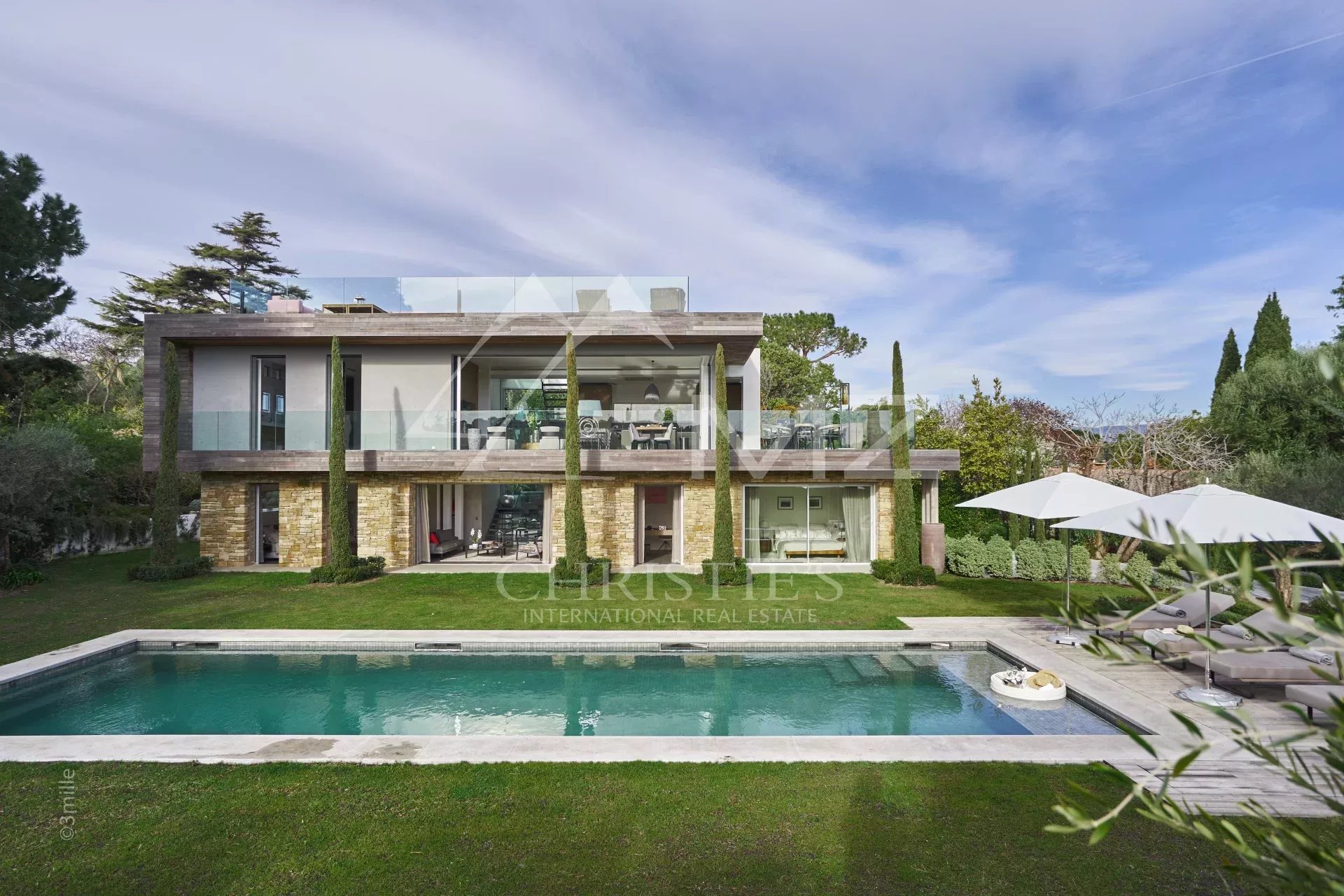 Cap d'Antibes - Villa moderne neuve