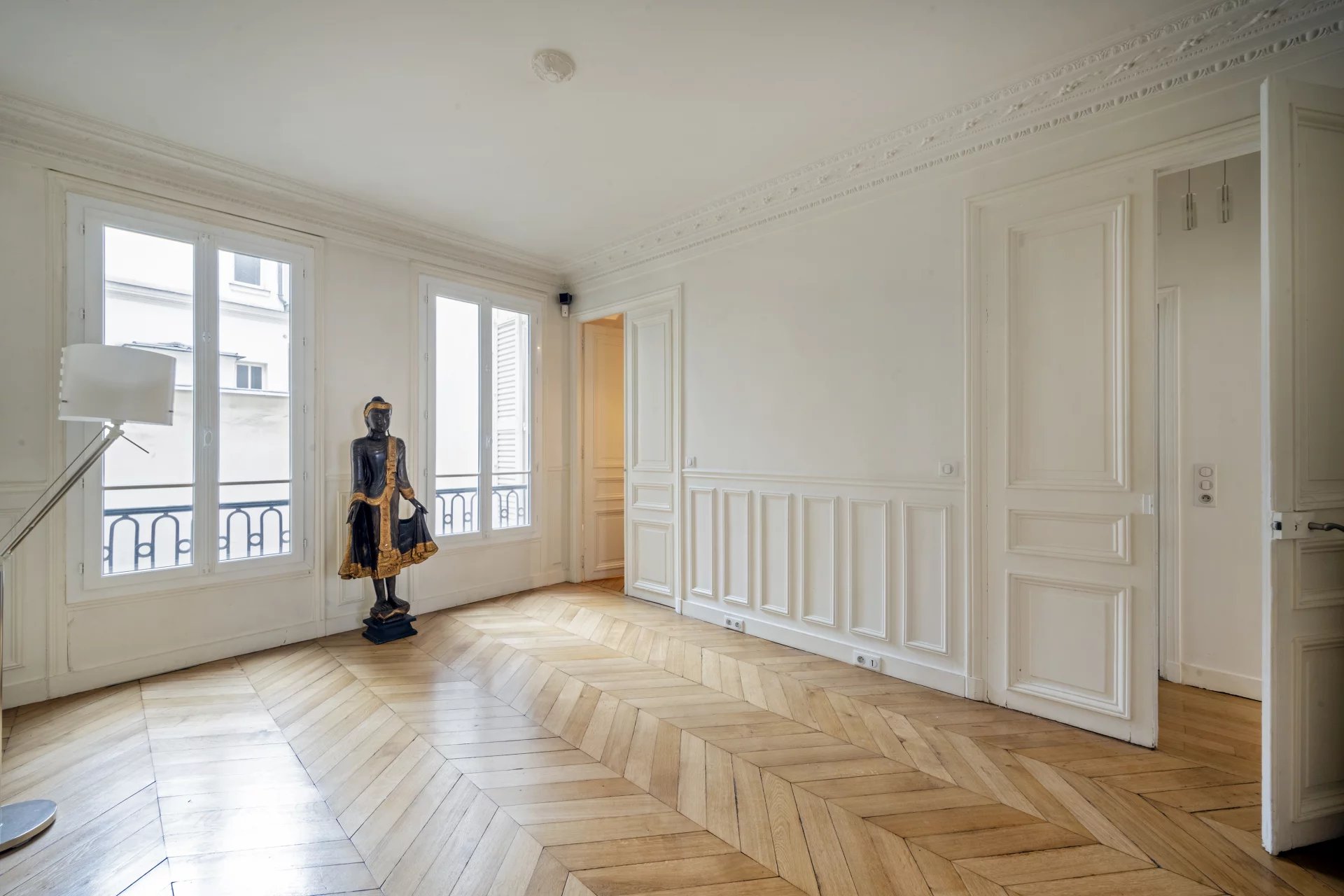 Appartement Haussmannien d’exception de 122 m² - entre Saint-Honoré et Champs-Élysées - Paris 8