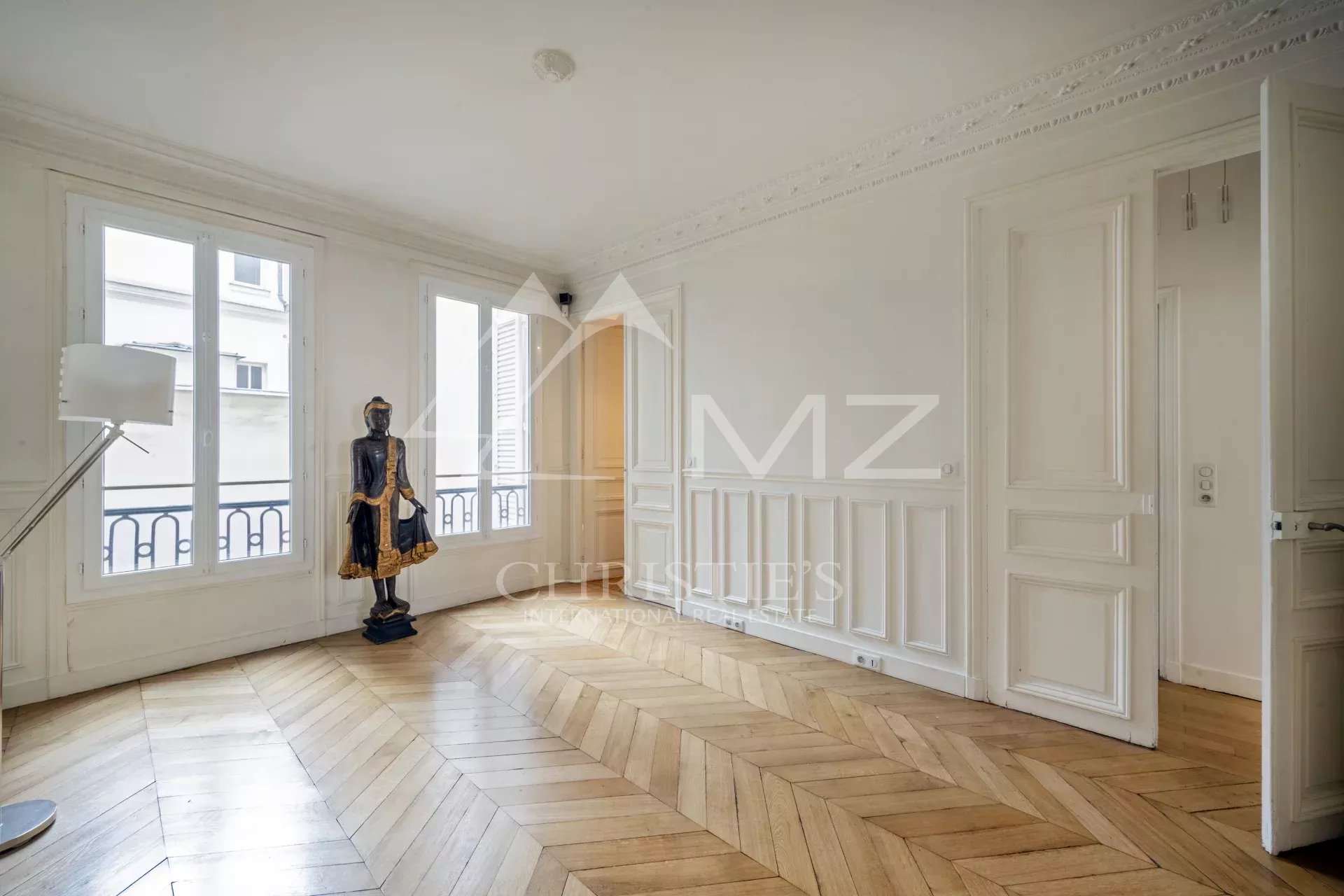 Appartement Haussmannien d’exception de 122 m² - entre Saint-Honoré et Champs-Élysées - Paris 8