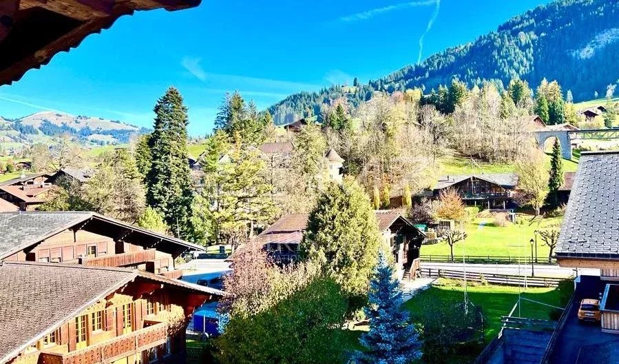 Dachgeschosswohnung im Zentrum von Gstaad