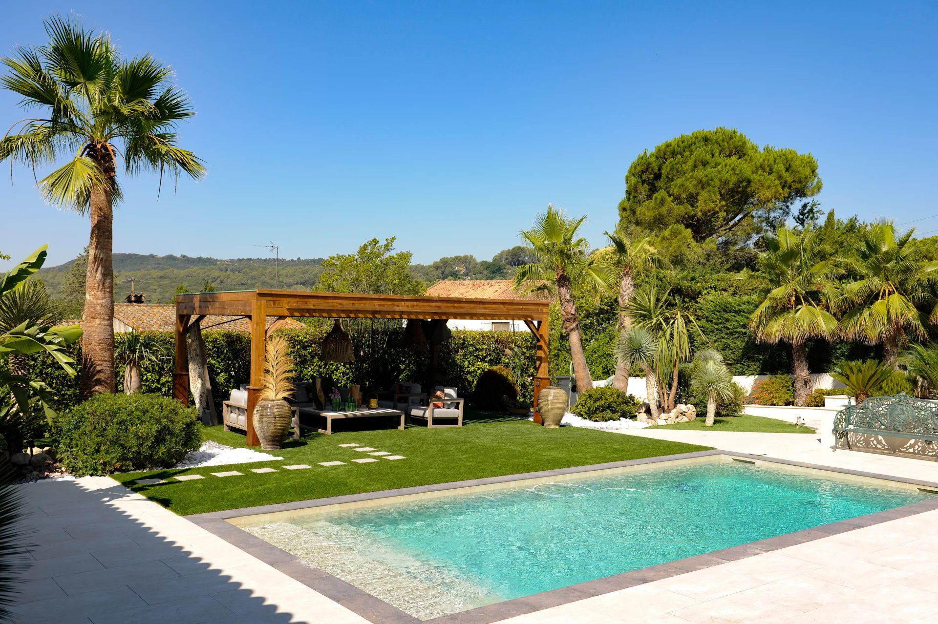 La Colle-sur-Loup - Villa contemporaine de 4 chambres