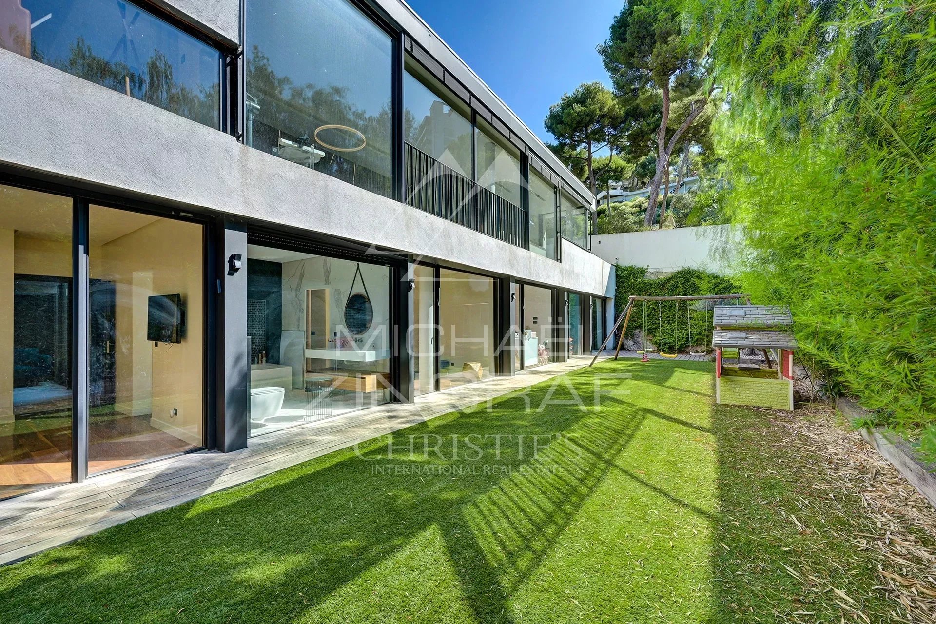 Sole agent, Marseille 8th, Contemporary Villa with swimming pool