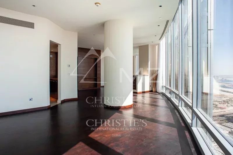 Stunning Full Fountain Views|High Floor|Tenanted