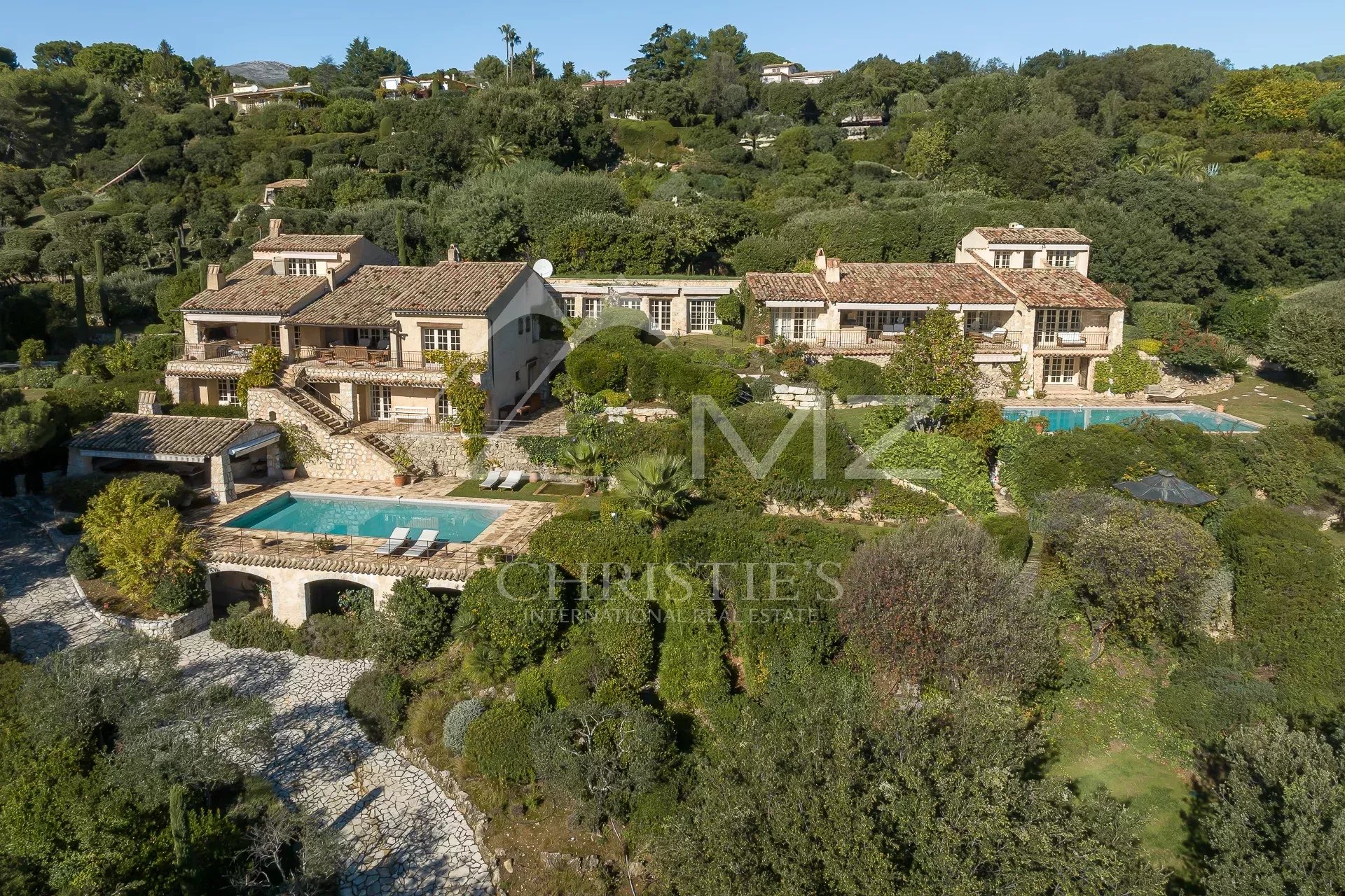 Saint-Paul-de-Vence - Exceptionnelle propriété dans domaine privé