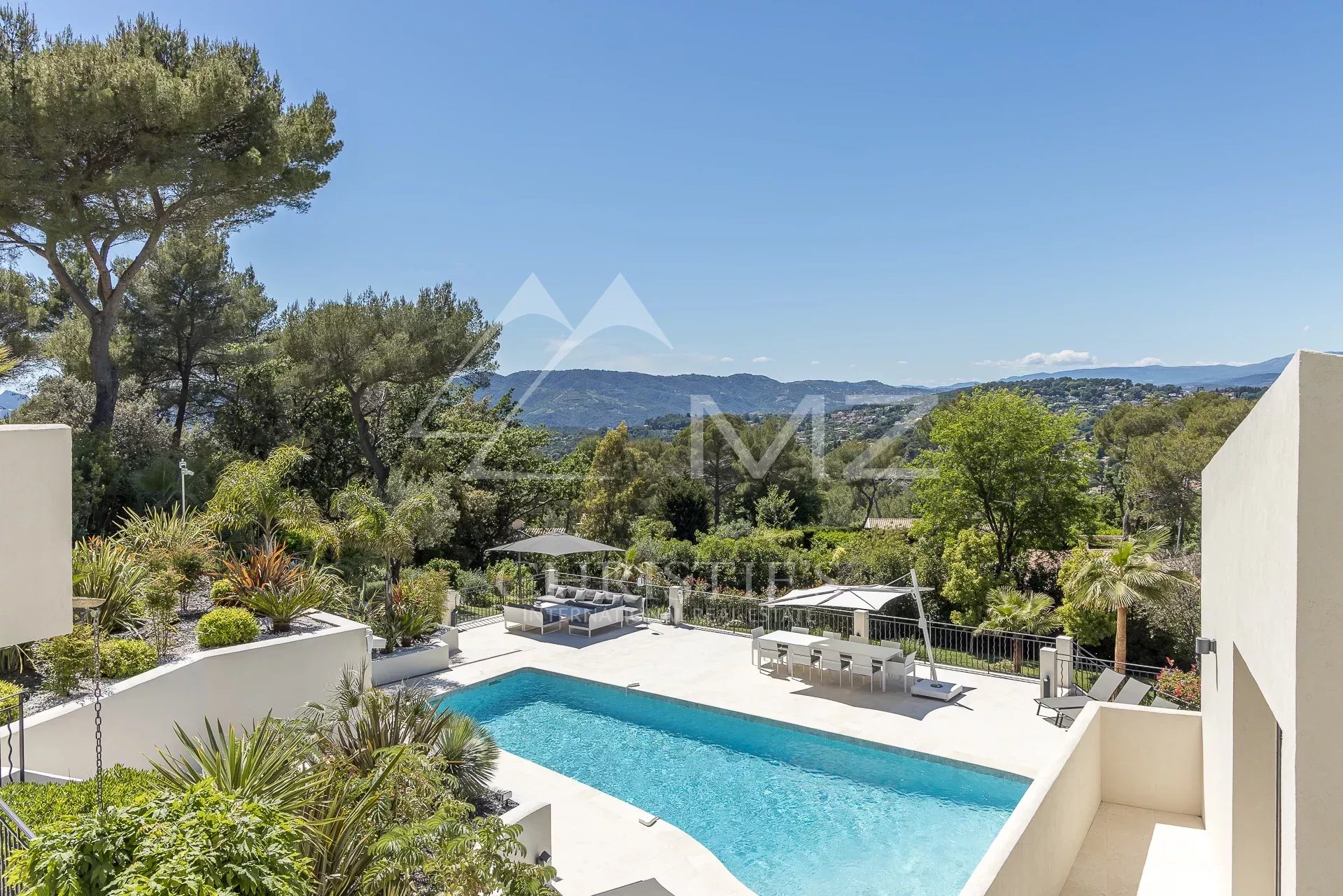 MOUGINS RESIDENTIEL  - VUE COLLINES ET VILLAGE